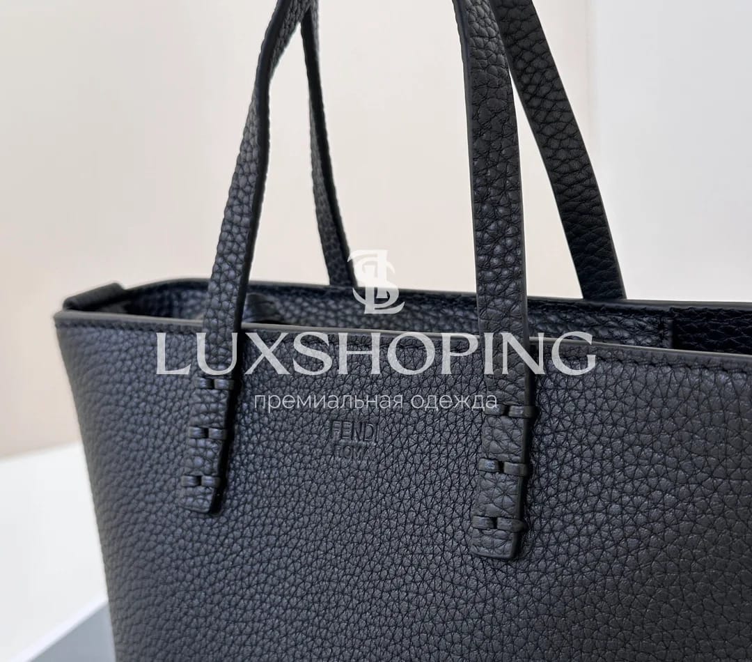 Сумка Fendi Mini Roll черная 15.5×11×13 см - фото 4