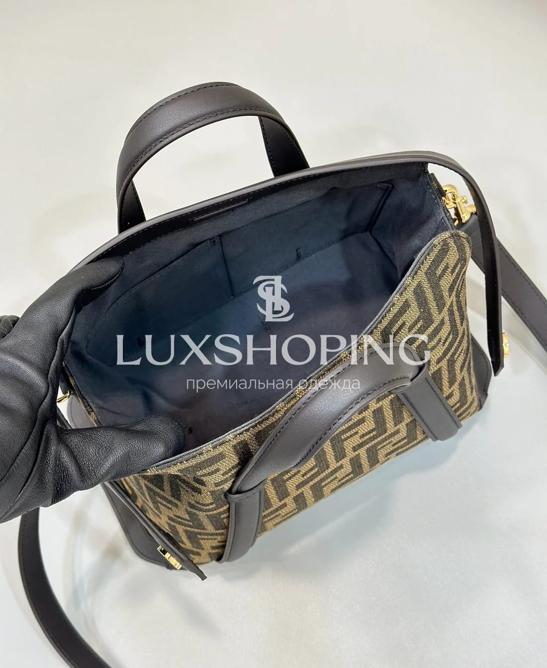 Сумка Fendi Boston коричневая 27×17×16 см - фото 10