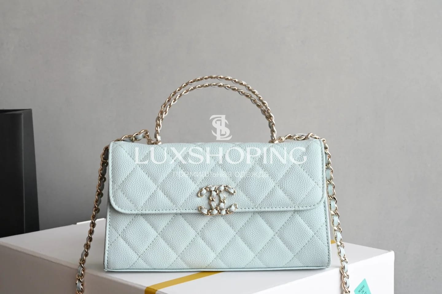 CHANEL Kelly Phone Bag  Бело-голубая жемчужина сезона 10 × 18 × 4.5 см - фото 2