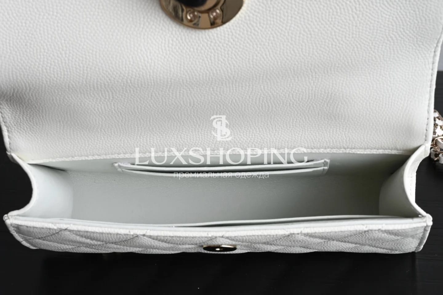 CHANEL Kelly Phone Bag  Белая жемчужина сезона 10 × 18 × 4.5 см - фото 8