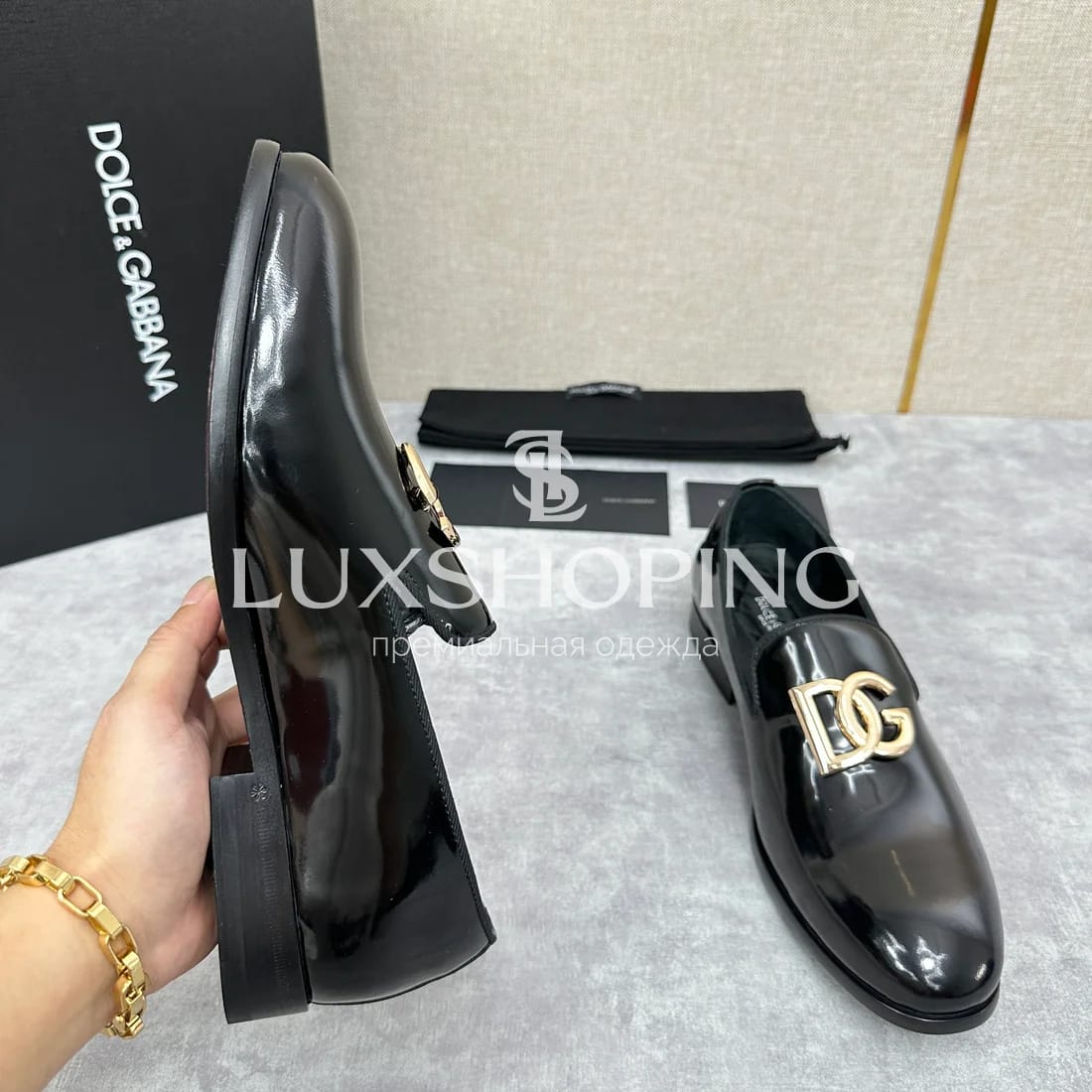 Лоферы Dolce &amp; Gabbana кожанные лаковые черные m5 - фото 5