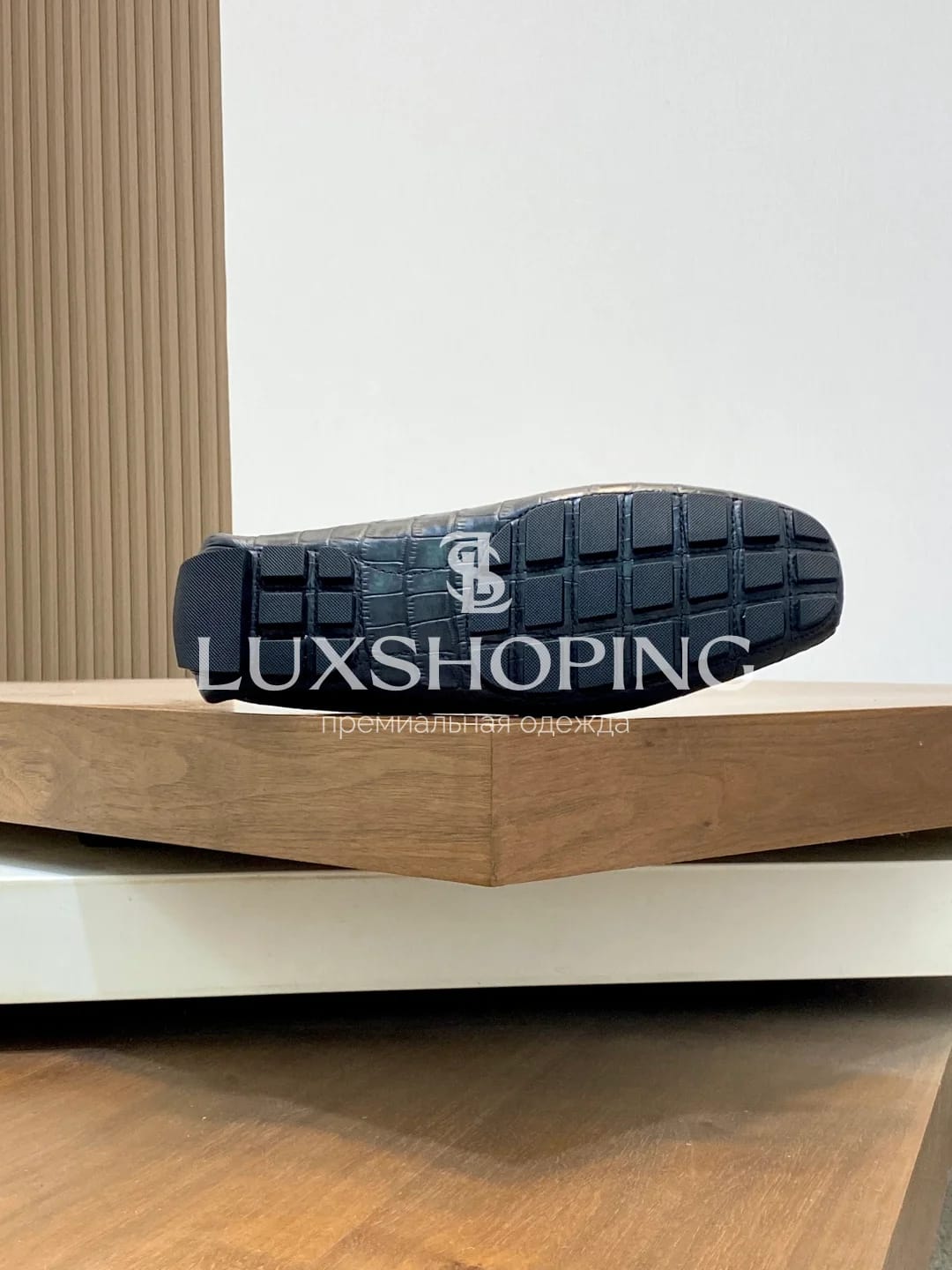 Чёрные мокасины Louis Vuitton крокодиловые m6 - фото 7