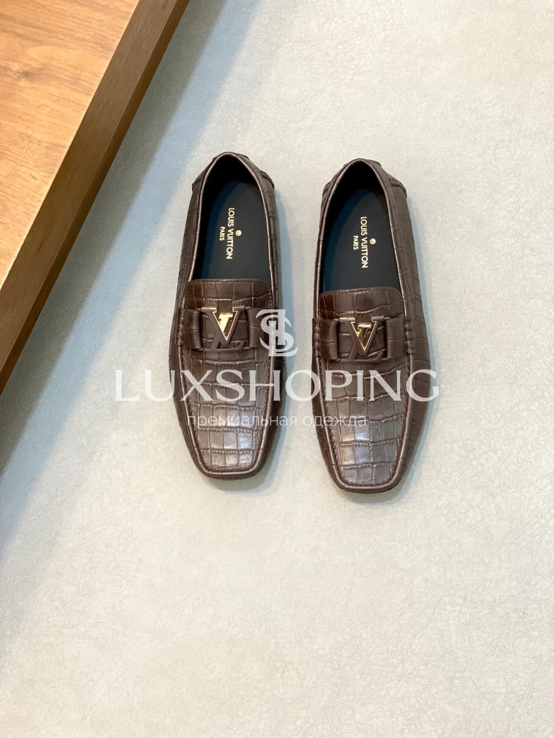 Коричневые мокасины Louis Vuitton крокодиловые m8 - фото 2