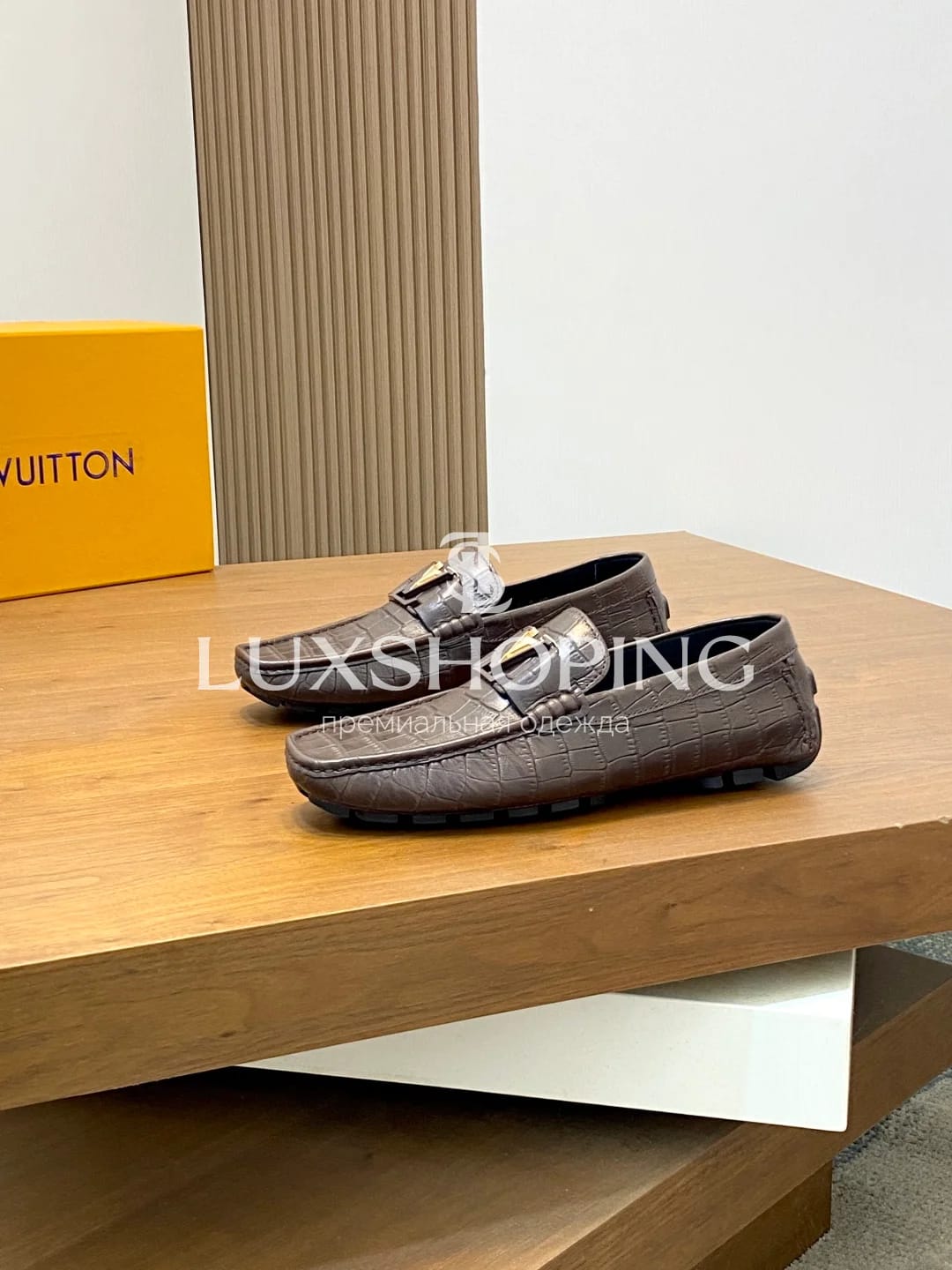 Коричневые мокасины Louis Vuitton крокодиловые m8 - фото 4