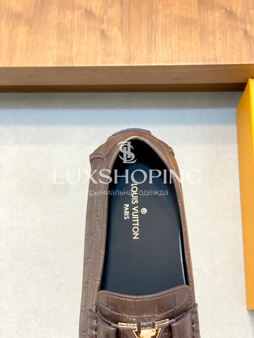 Коричневые мокасины Louis Vuitton крокодиловые m8 - фото 5