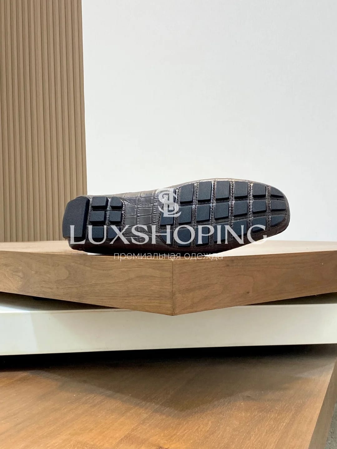 Коричневые мокасины Louis Vuitton крокодиловые m8 - фото 7