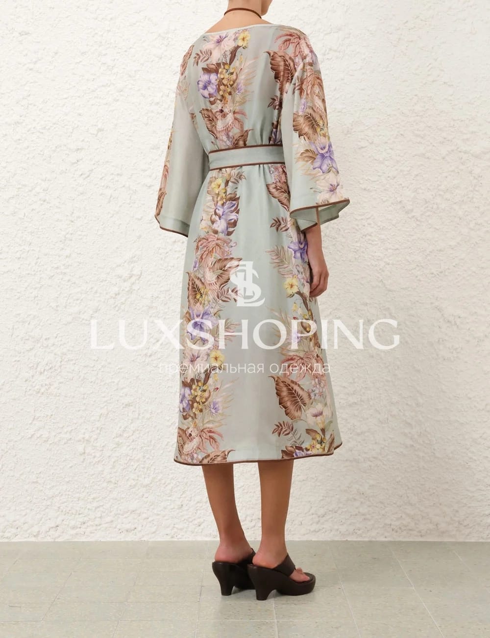 Zimmermann Платье-туника из шелка Coco в цвете Sage Multi Floral - фото 9