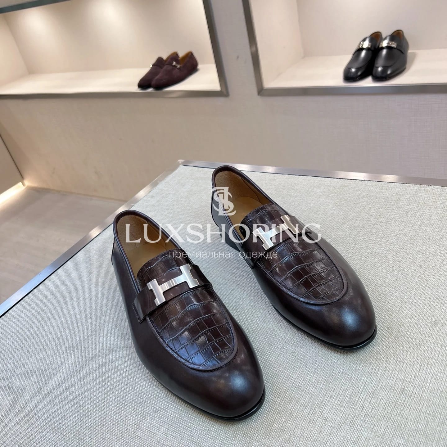 Темно-коричневые кожаные лоферы Hermès с имитацией змеиной кожи - фото 7