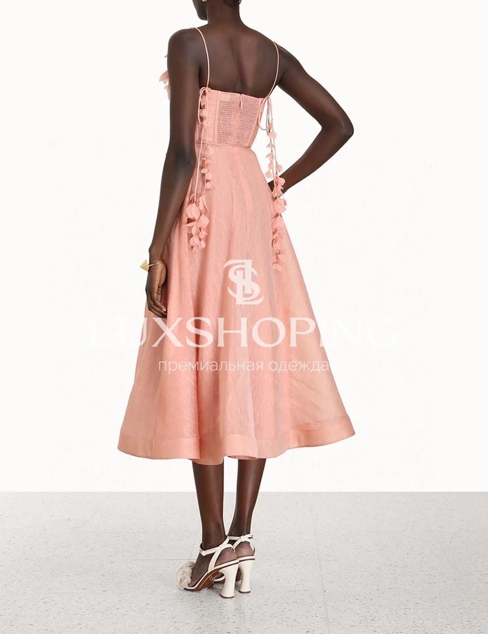 Платье Zimmermann "Natura Corset Dress" — персиковое миди из льна и шелка с корсетным лифом - фото 5