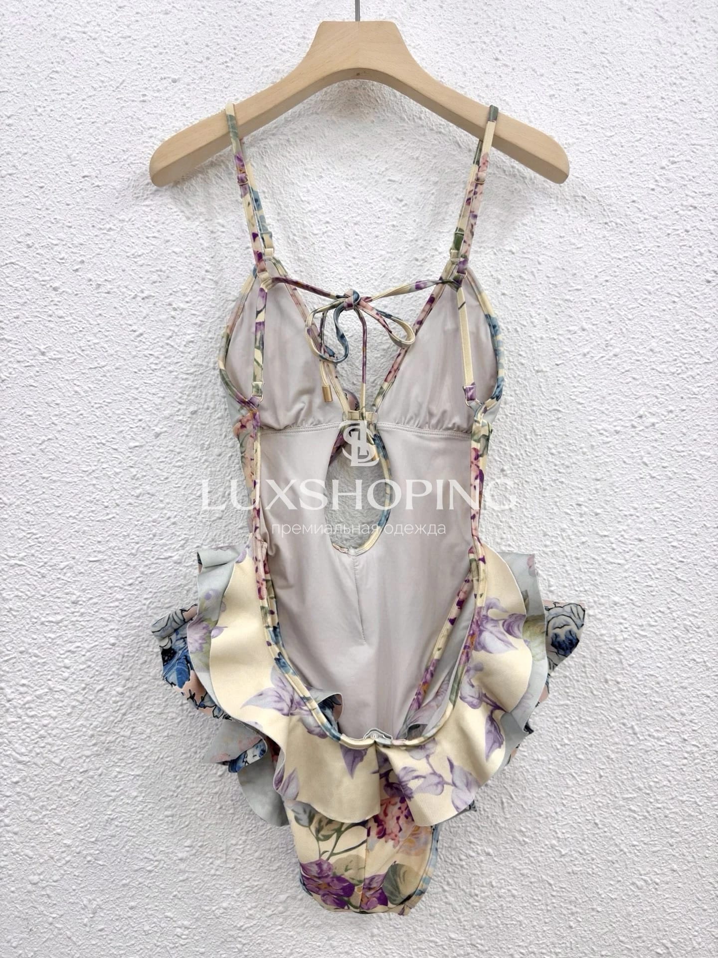 Слитный купальник Zimmermann "Halliday Waterfall Frill" — цветочный принт и воланы - фото 17