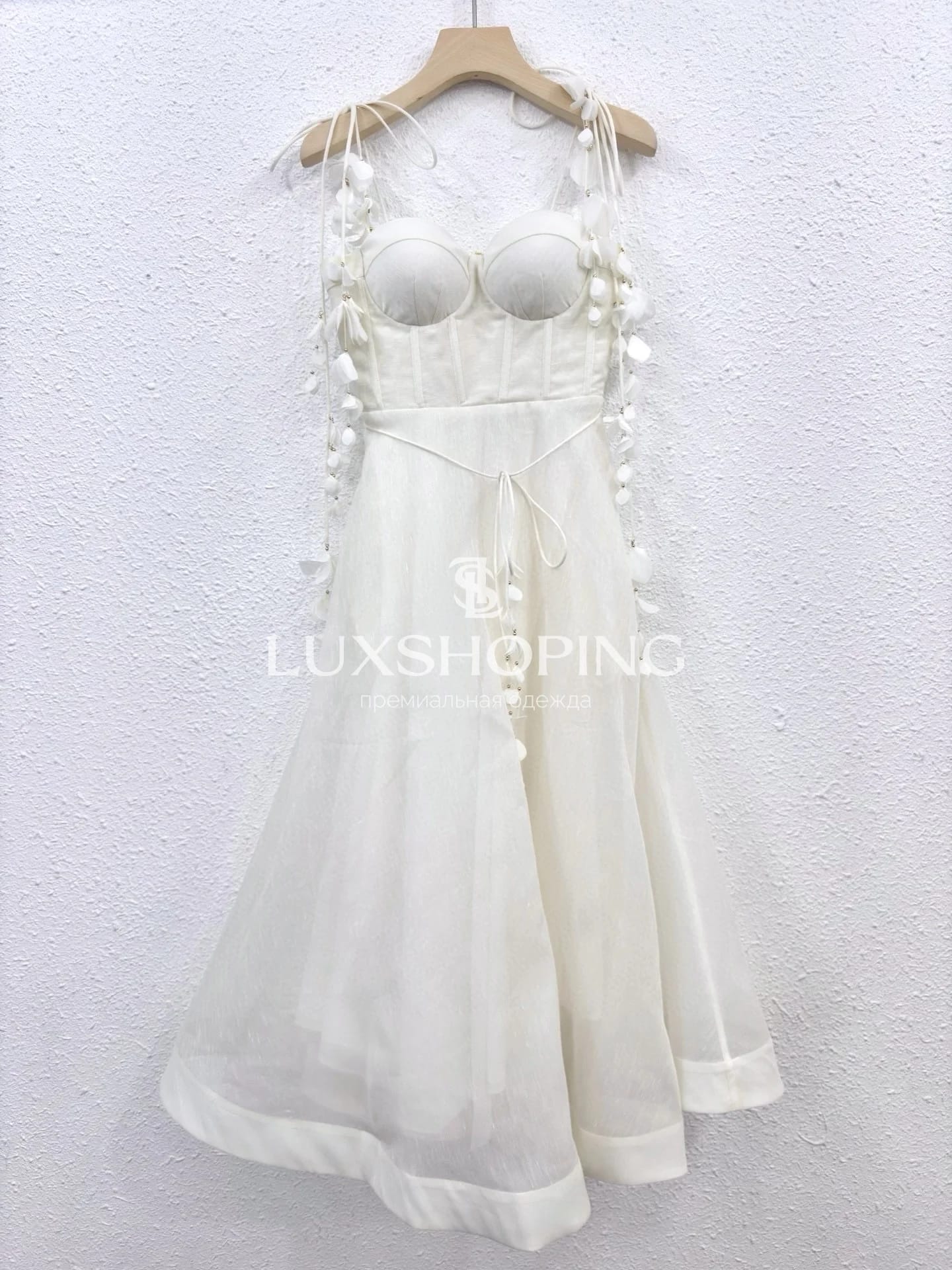 Платье Zimmermann "Natura Corset Dress" — белоснежное миди из льна и шелка с корсетным лифом - фото 9