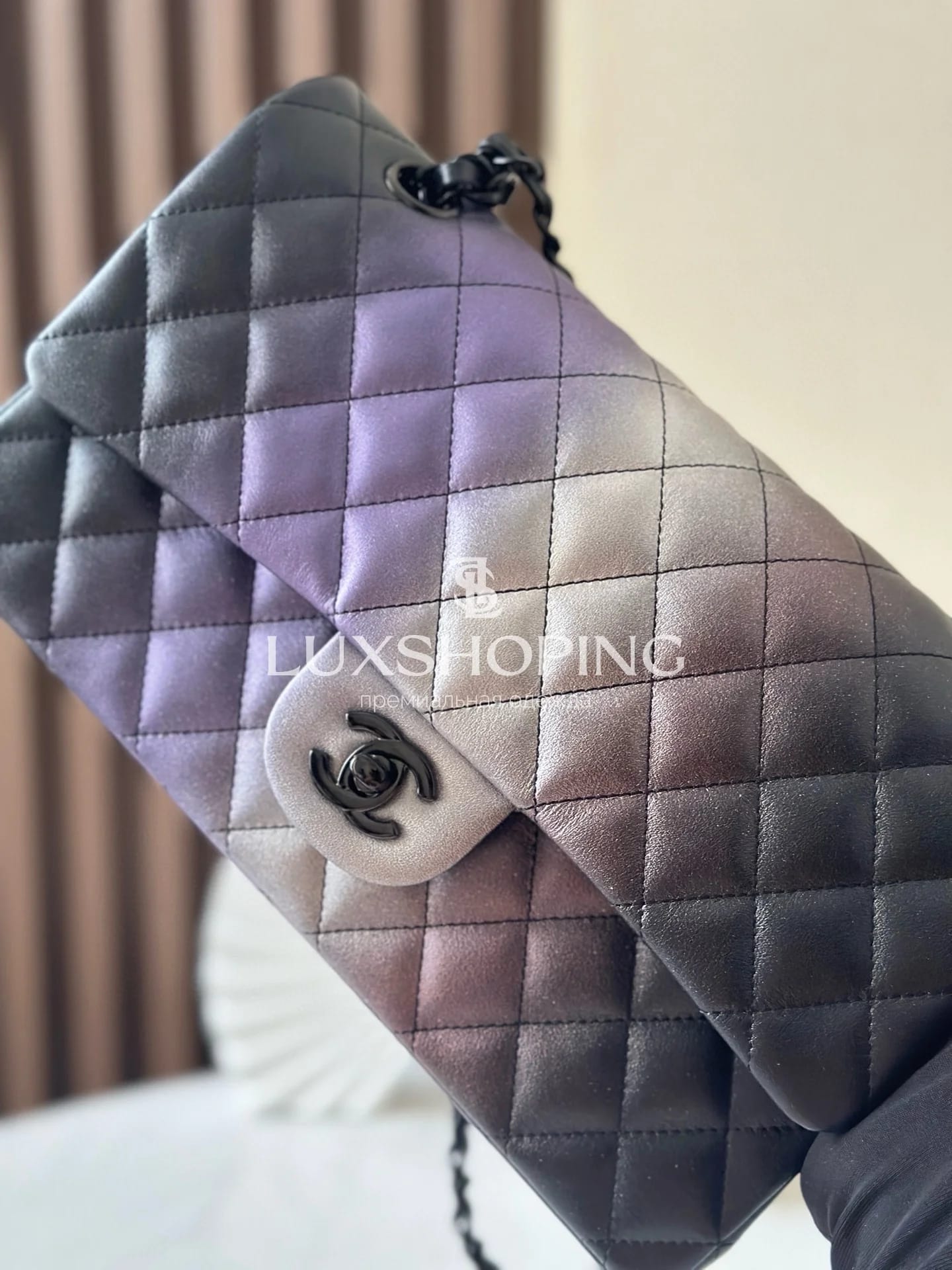 CHANEL Сумка Ombre Medium Double Flap Black 25 см (medium) - фото 7