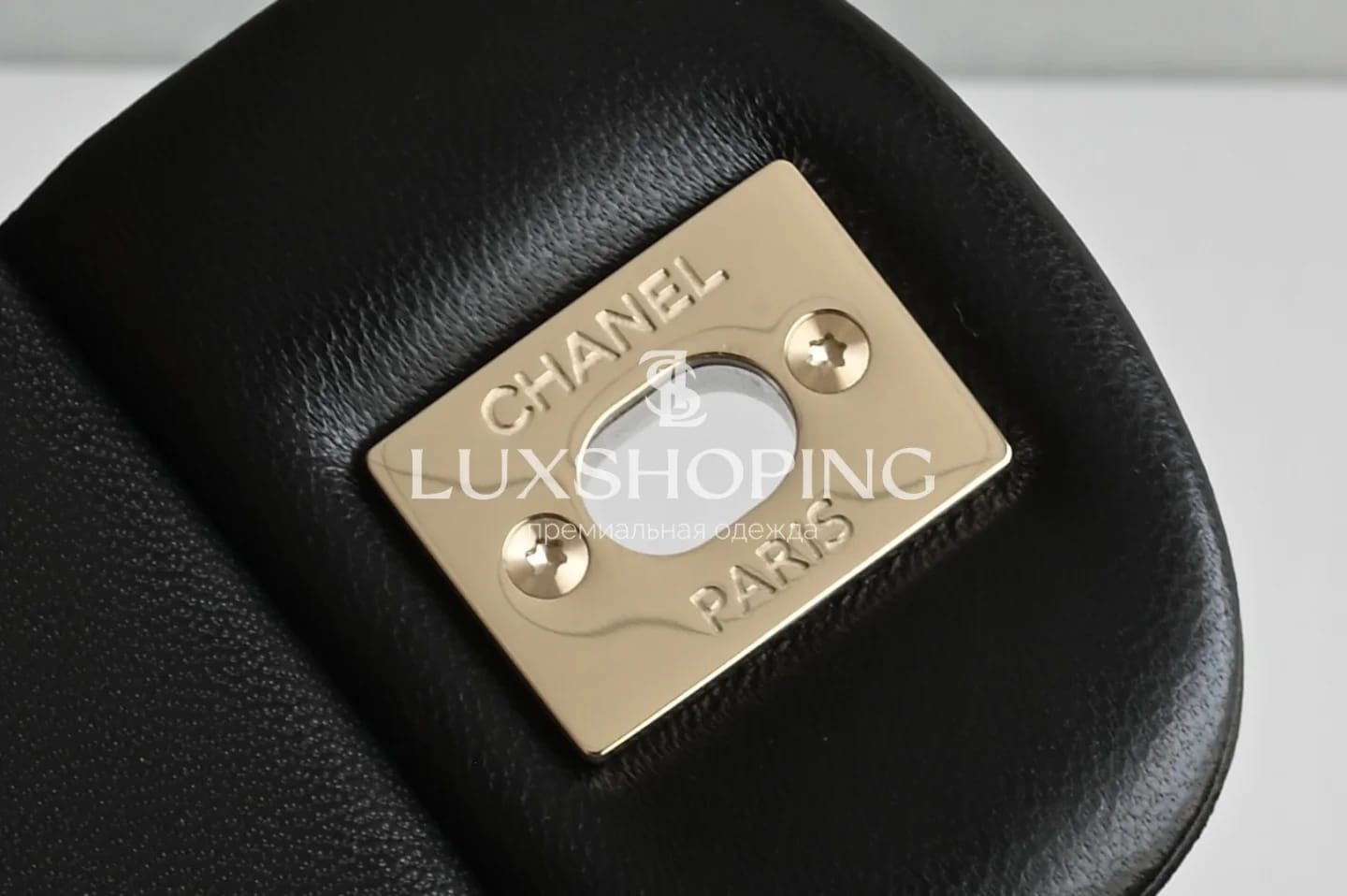 Сумка Chanel 25S Classic Flap среднего размера 15.5×25.5×6.5 см - фото 4