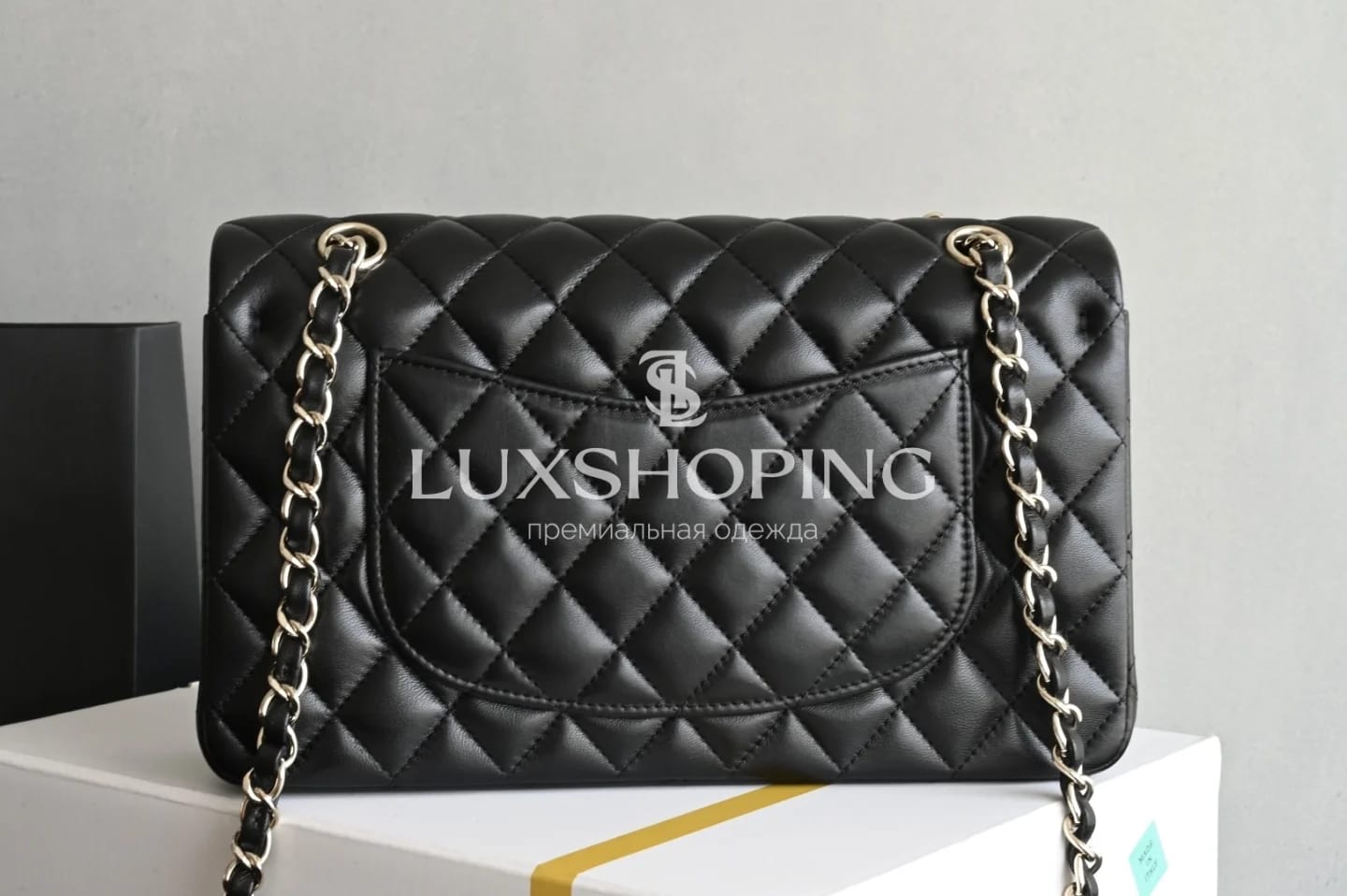 Сумка Chanel 25S Classic Flap среднего размера 15.5×25.5×6.5 см - фото 7