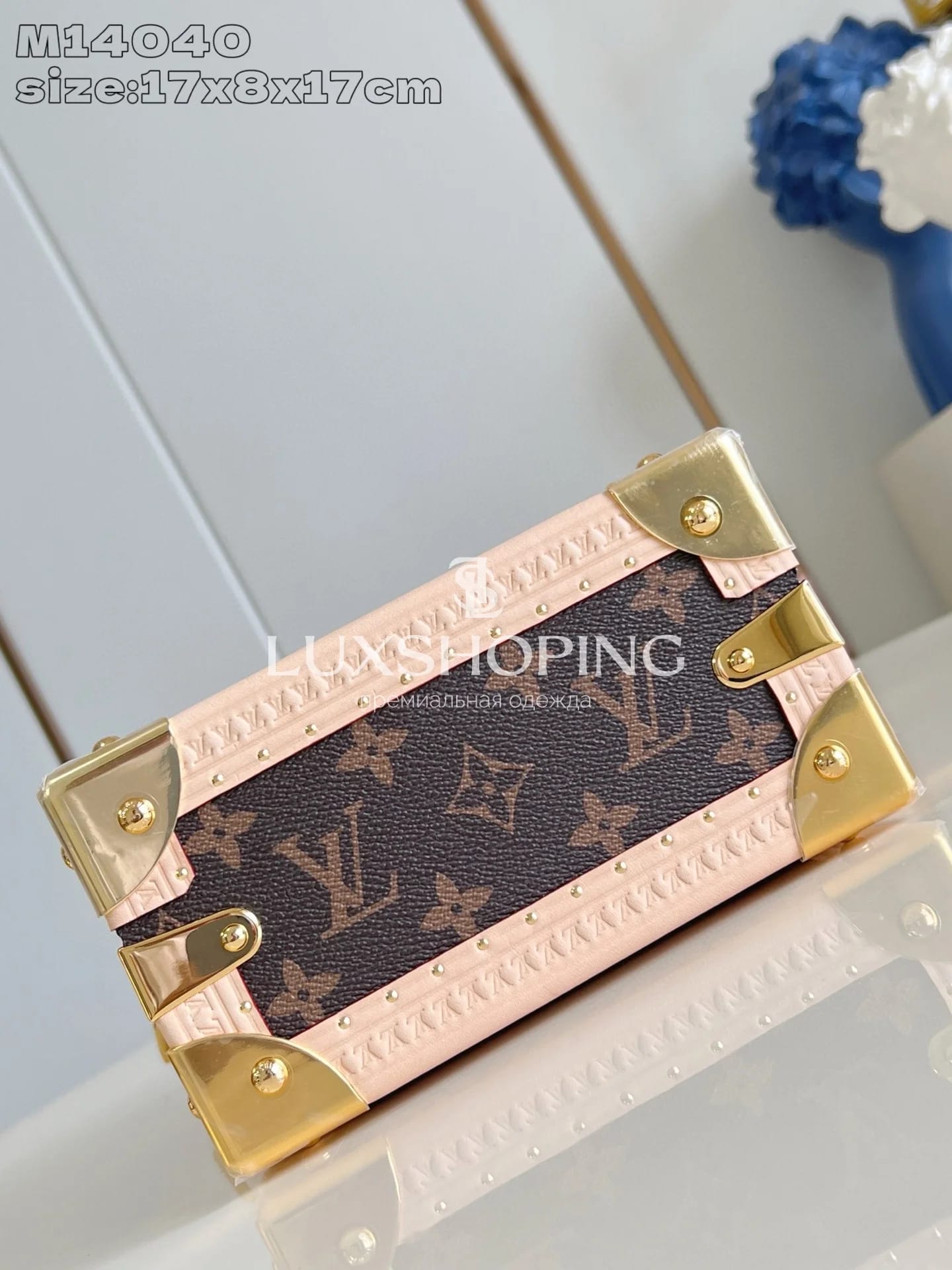 Сумка Louis Vuitton Mini Square Trunk Cherry Edition 17 x 8 x 17 см - фото 8
