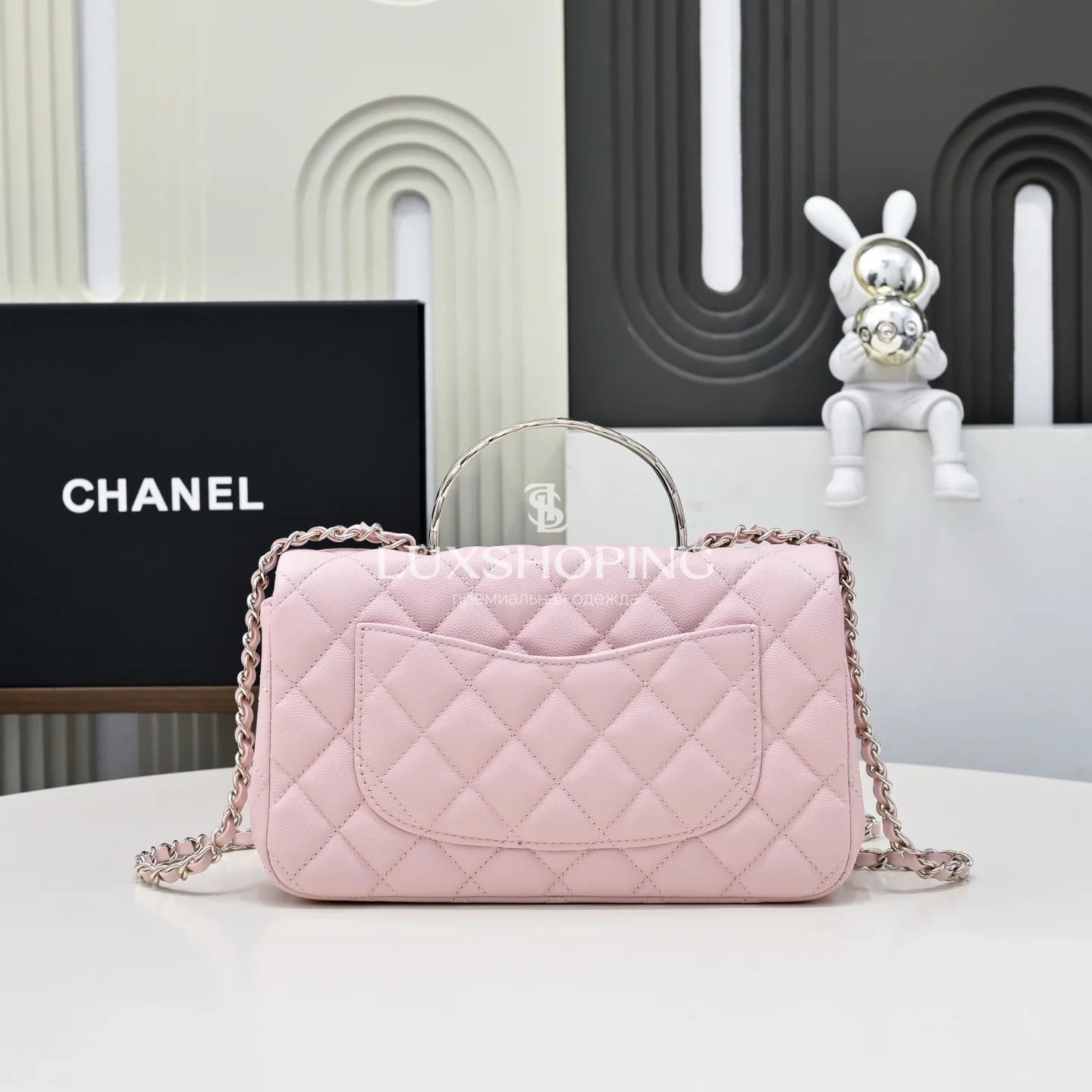 CHANEL Сумка 25S Coco Crush Handle в нежном розовом цвете Medium 13.5 × 23 × 7 см - фото 3