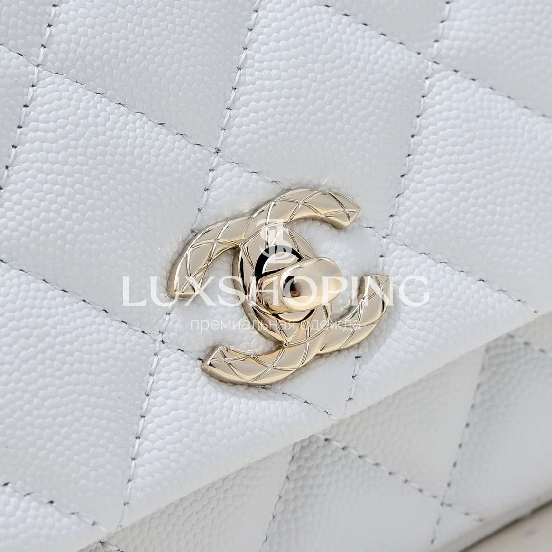CHANEL Сумка 25S Coco Crush Handle в белом цвете 11.5 × 18 × 7 см  (Small) - фото 8