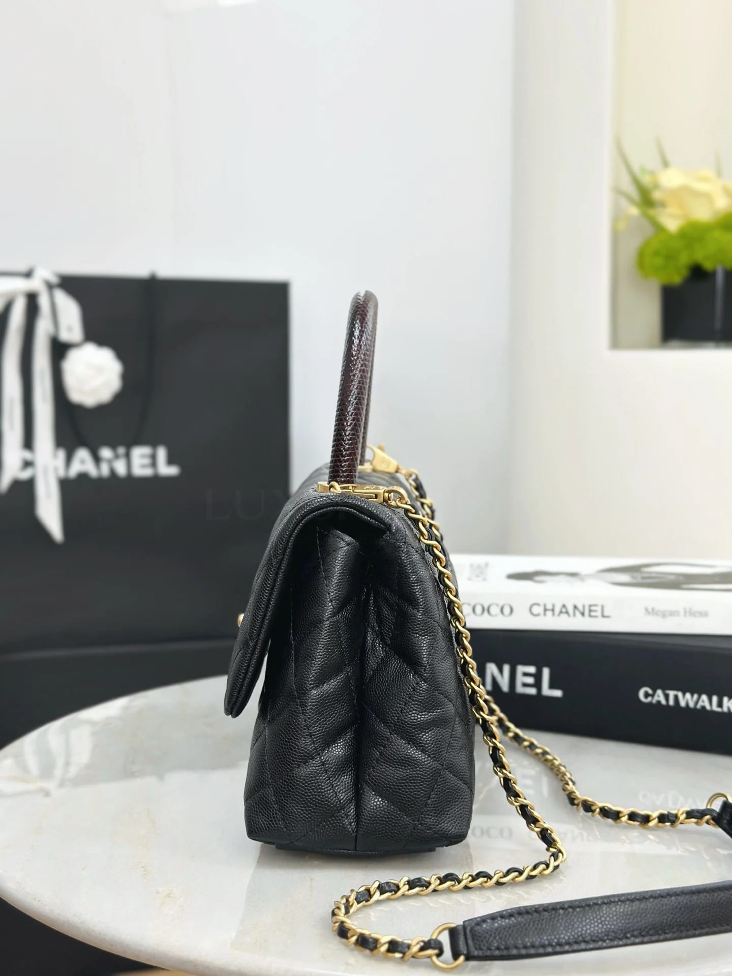 Сумка Chanel 𝐜𝐨𝐜𝐨𝐡𝐚𝐧𝐝𝐥𝐞  23 см - фото 5