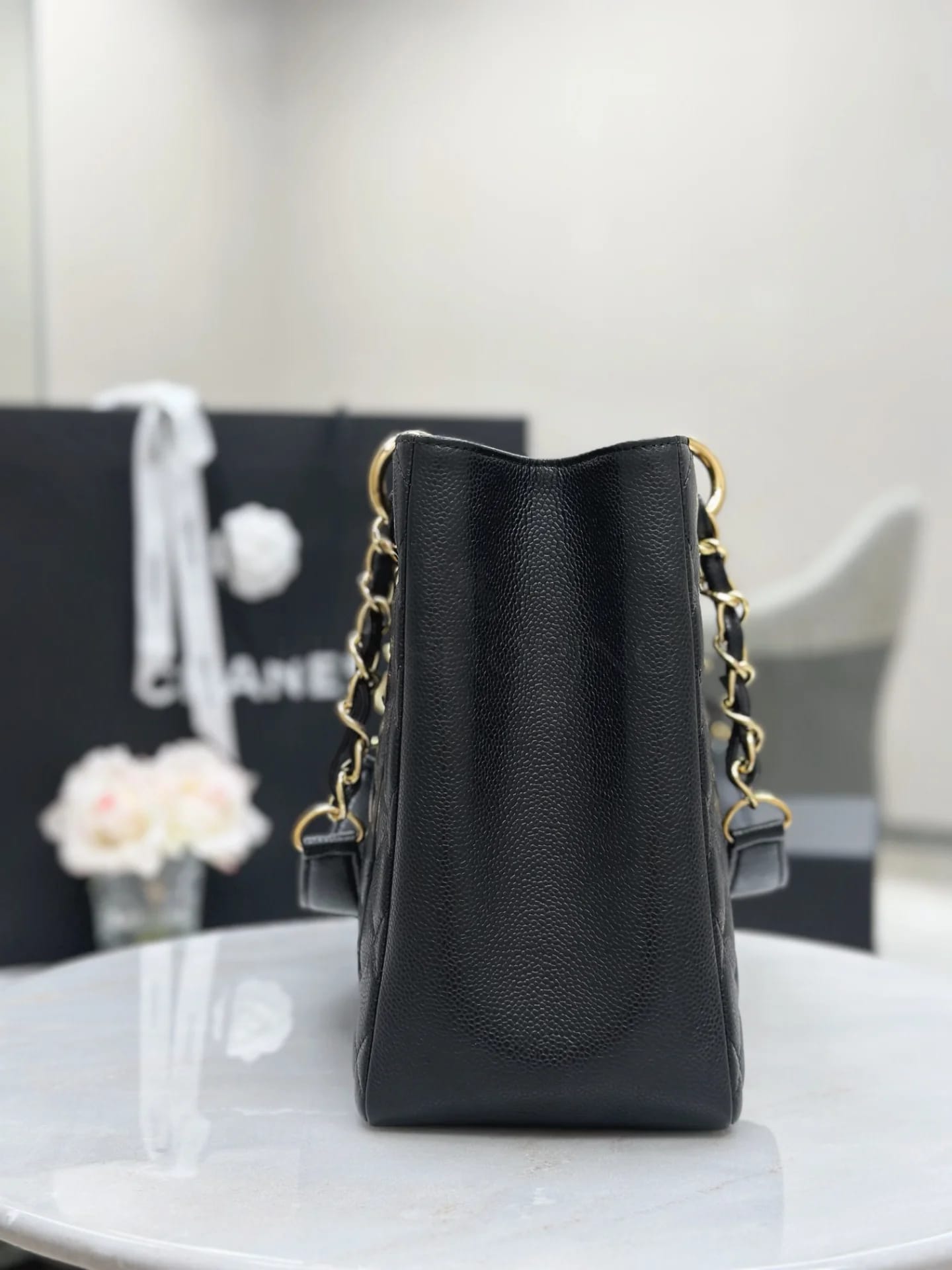 Сумка Chanel Grand Shopping Tote 34х25х13 см черная золото - фото 4