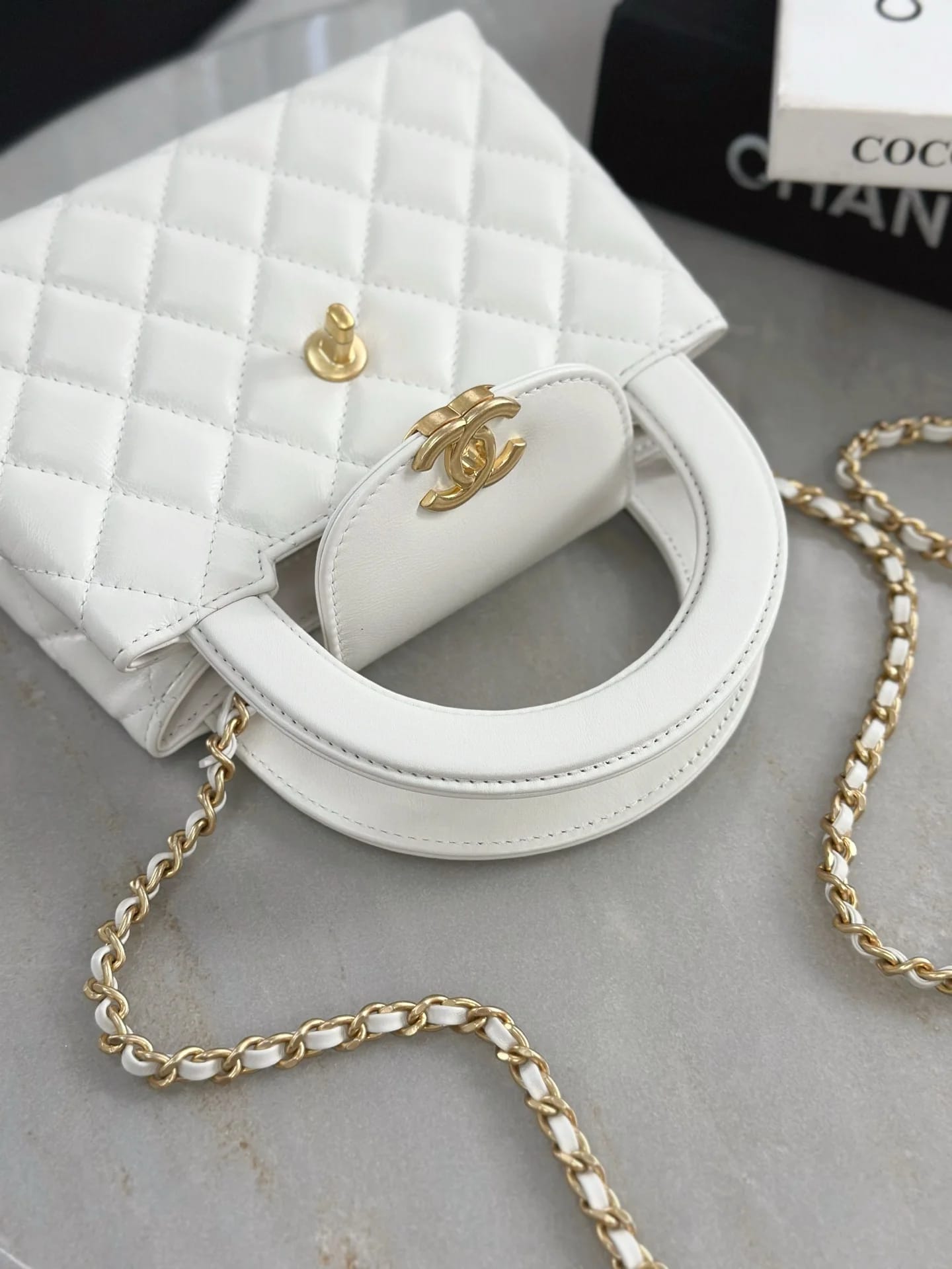 Сумка Chanel 25C Kelly 13х19х7 см белая - фото 10