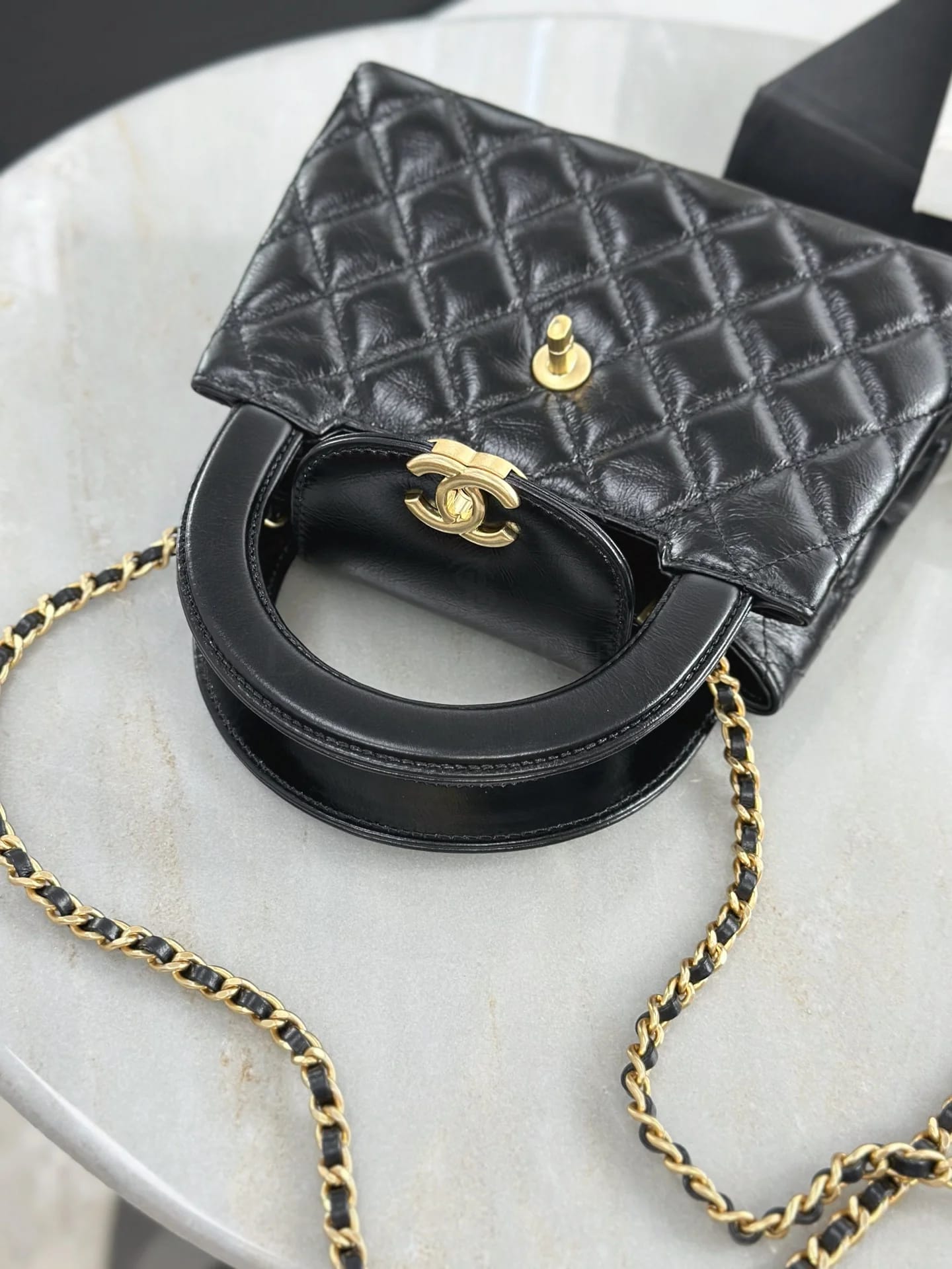 Сумка  Chanel 25C Kelly 13х19х7 см черная - фото 8