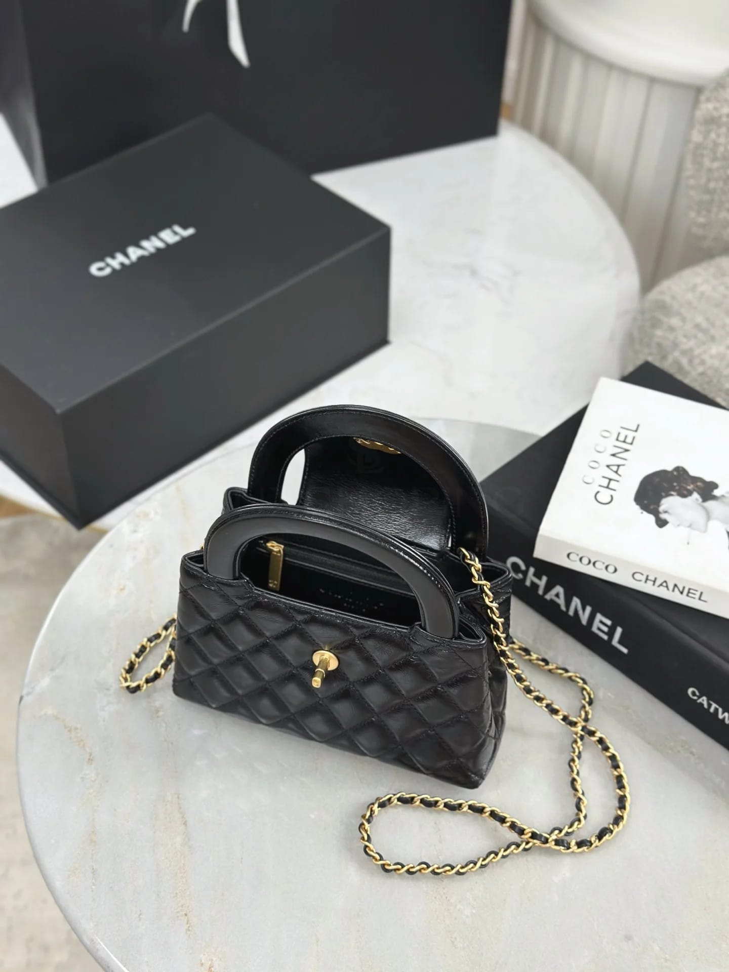 Сумка  Chanel 25C Kelly 13х19х7 см черная - фото 9