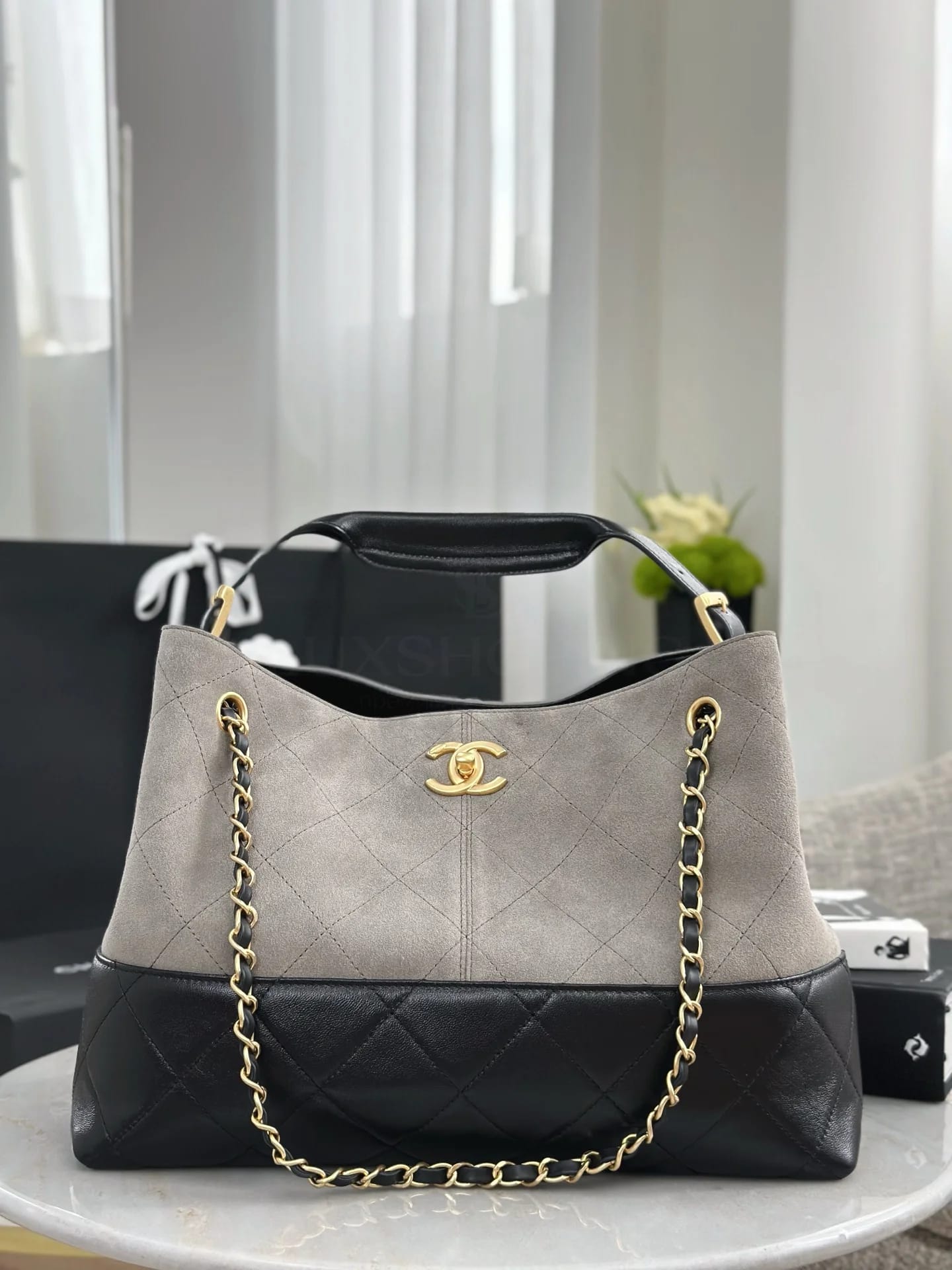 Сумка Chanel 25A высокий шопер 24х36х14 см бежевый - фото 2