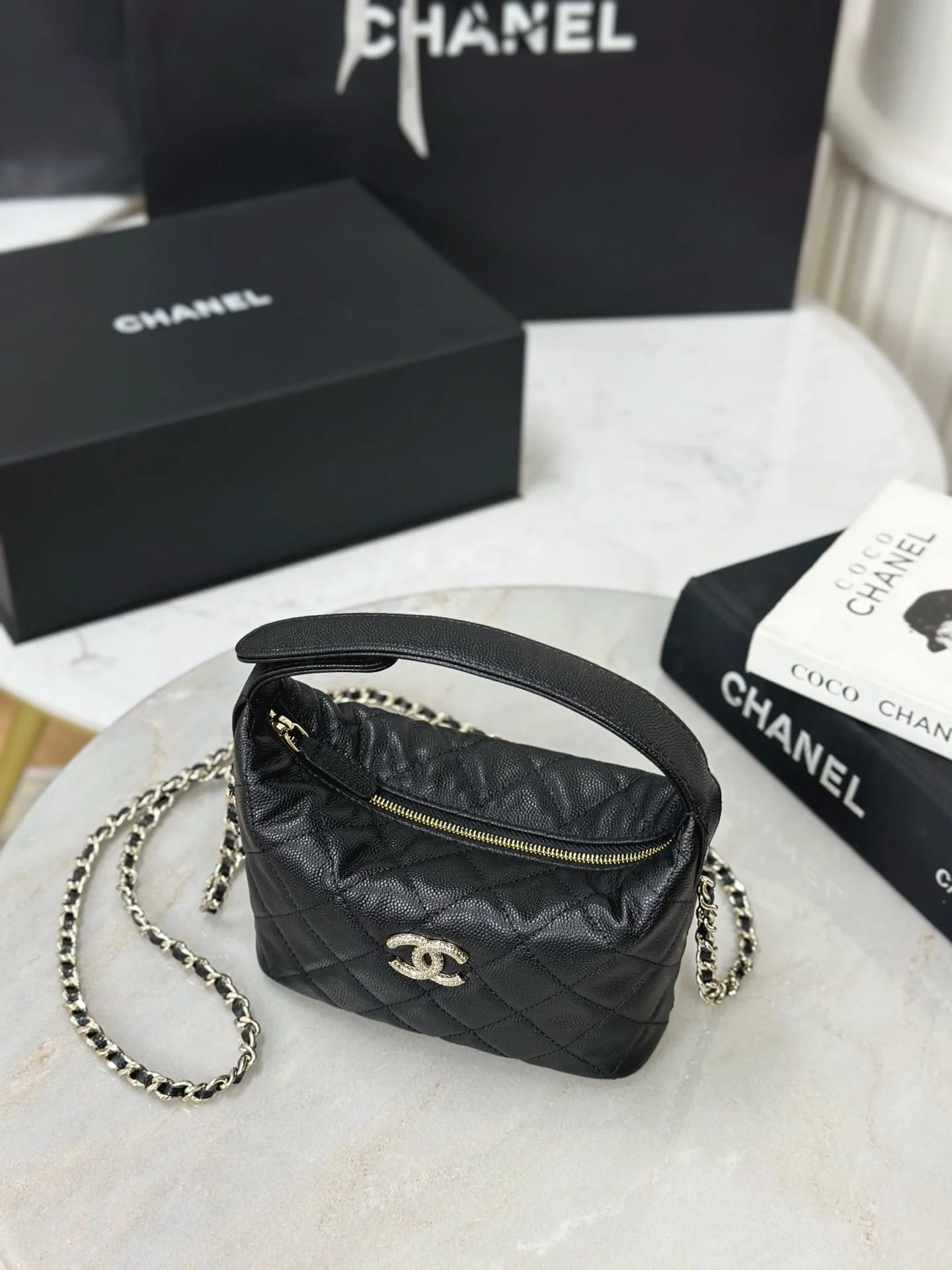 Сумка Chanel 25A Ланч-бокс 19х21х6 см - фото 8