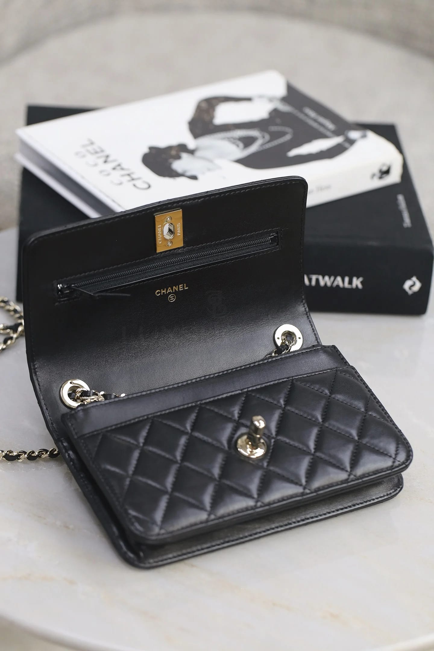 Сумка Chanel 25S Trendy CC WOC 12х19х3.5 см - фото 9