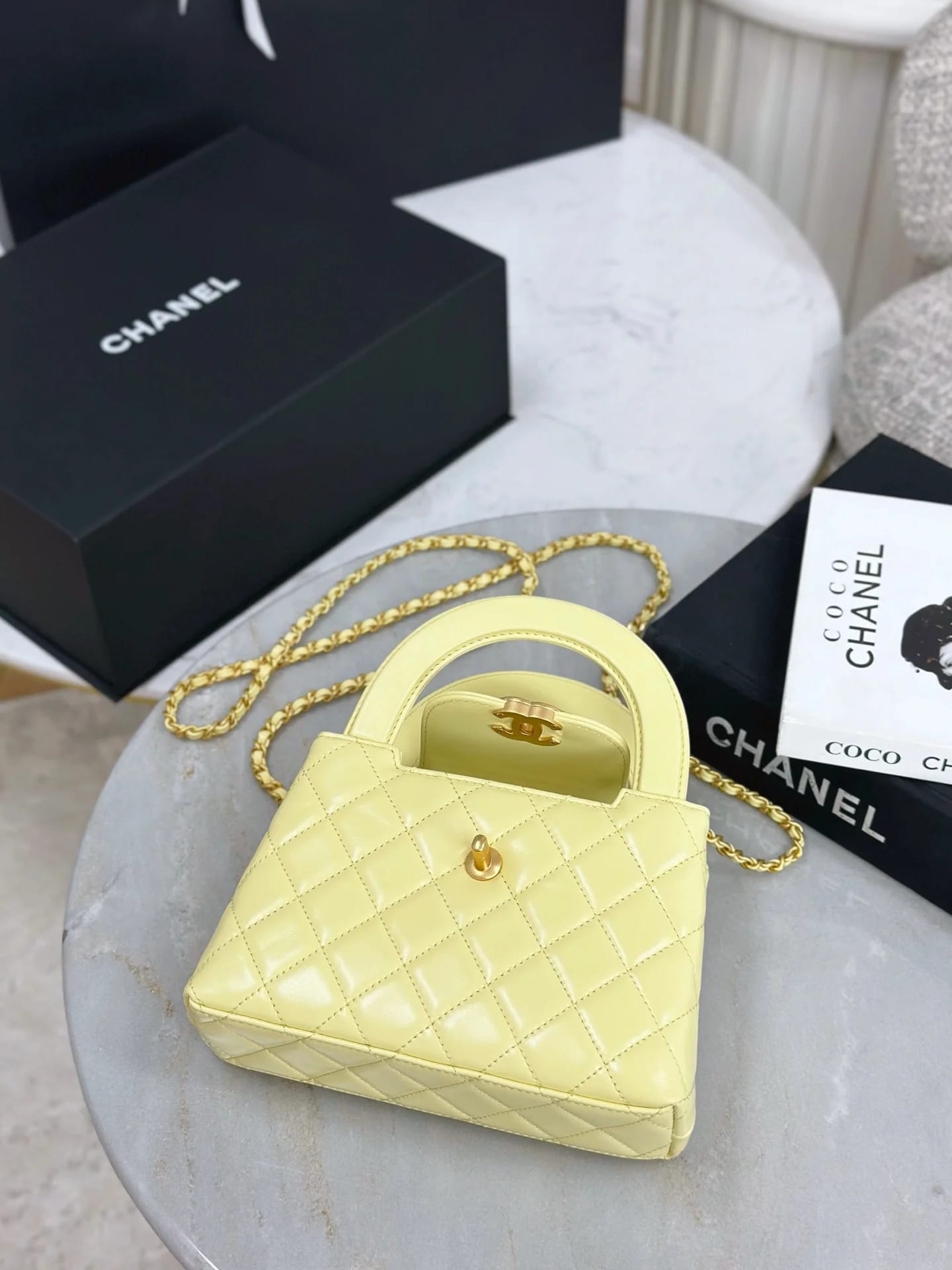Сумка Chanel Kelly Chain Bag 2025 13×19×7 см - фото 8