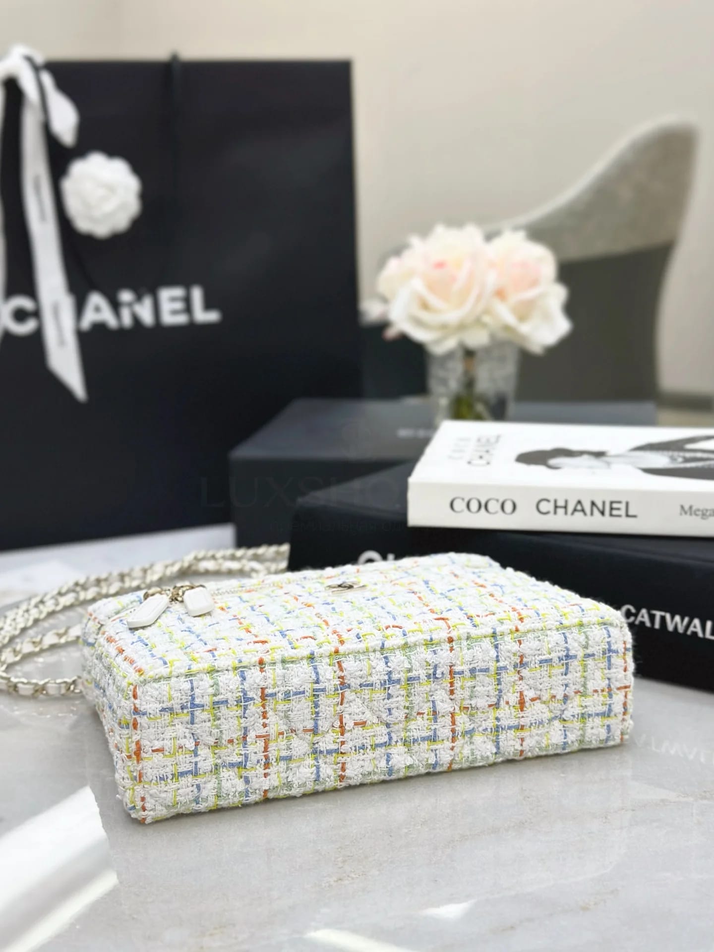 Сумка твидовая Chanel 25C LP белая 17х19,5х5 см - фото 6