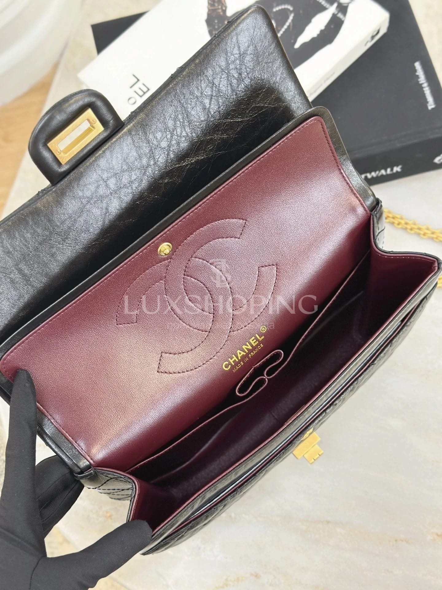 Сумка Chanel 2.55 черная 16х24х7.5 см - фото 8