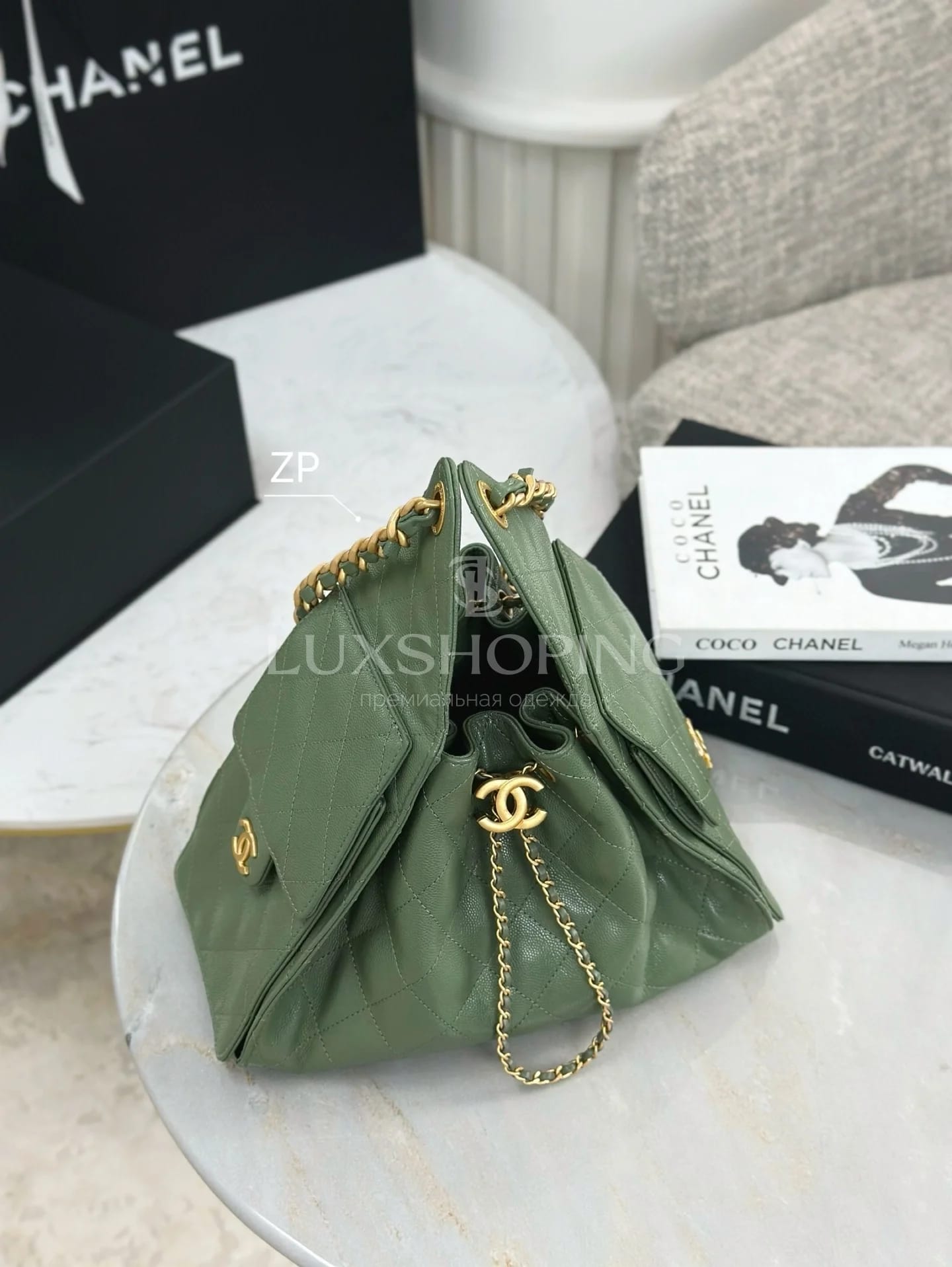 CHANEL 25C сумка-хобо 30×26×14 см зеленая - фото 3
