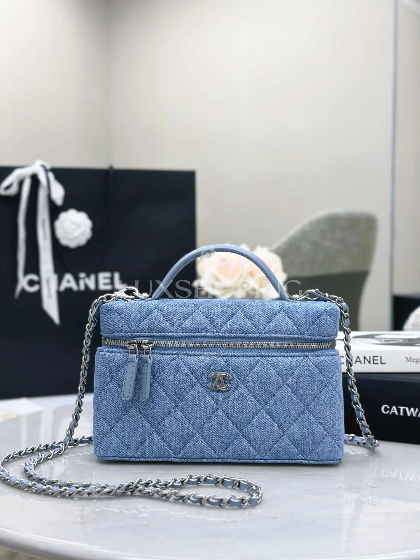 CHANEL 25C LP из денима 17×19,5×5 см - фото 7