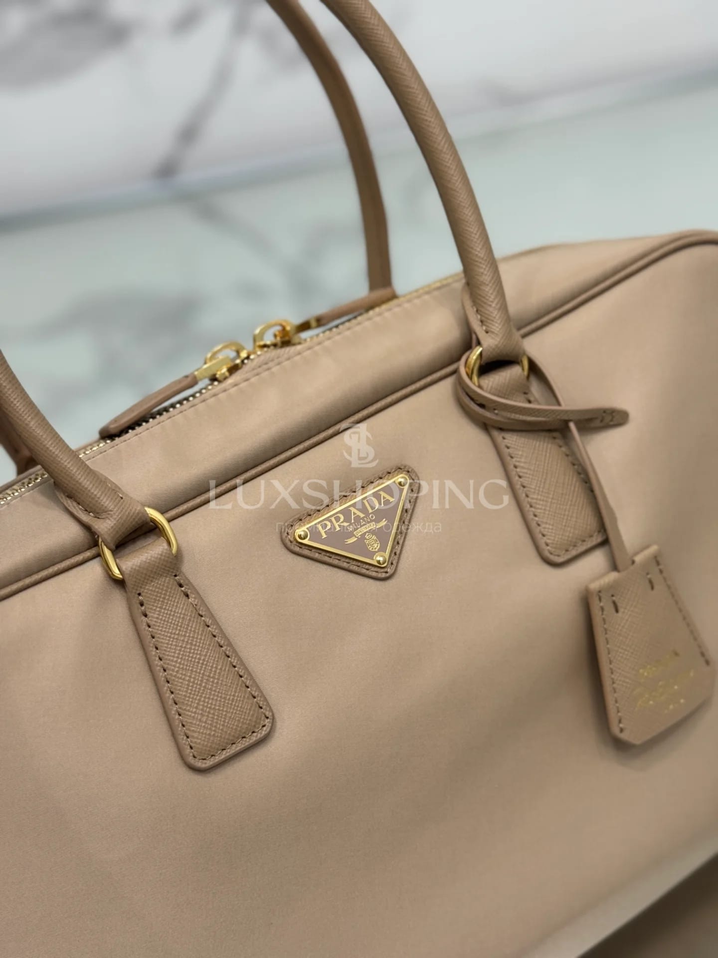 Сумка Prada Re-Edition 1995 35×21.5×10 см бежевая - фото 6