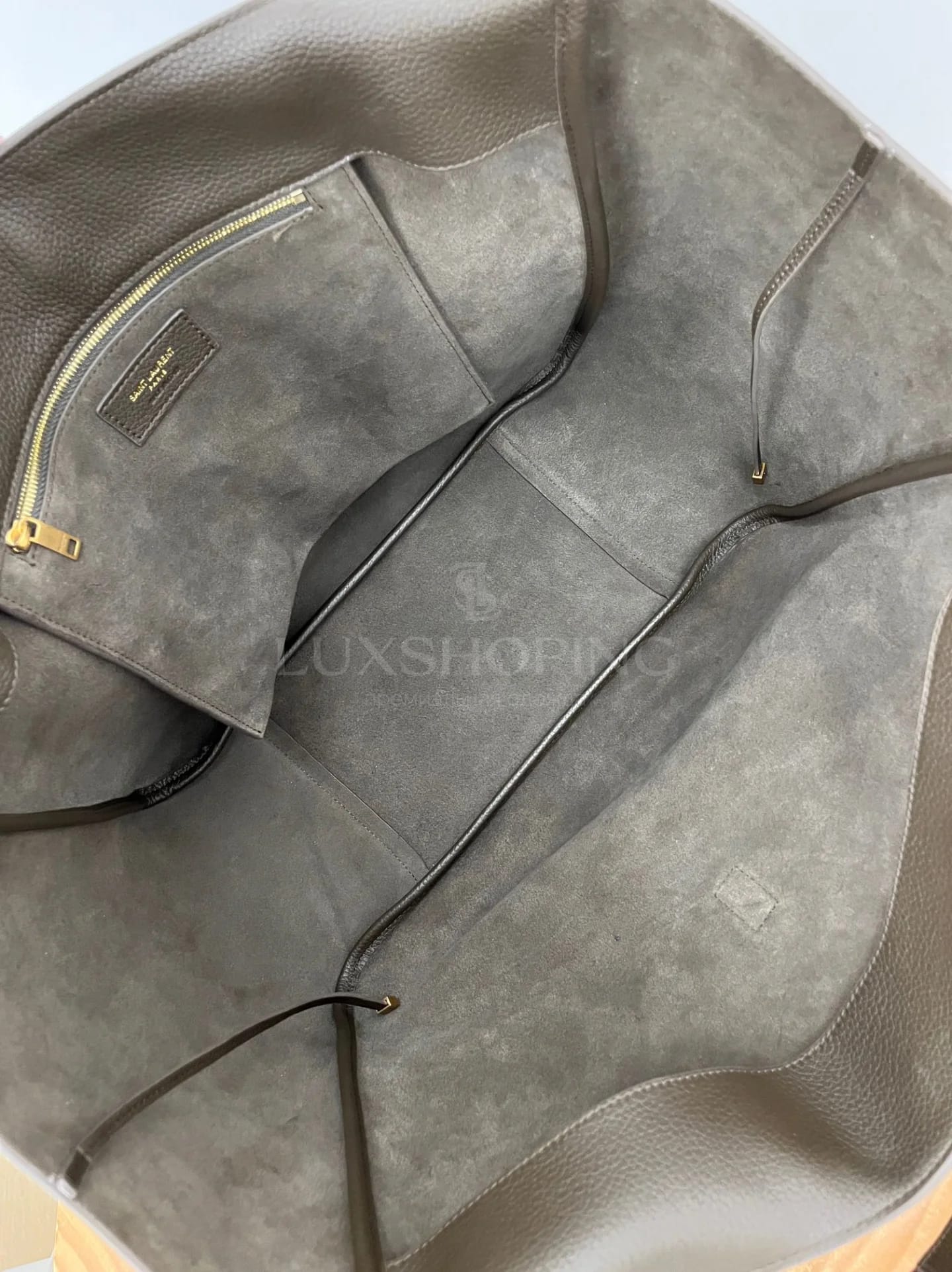 Сумка Saint Laurent BEA 50x32x28x18 cm серая - фото 8