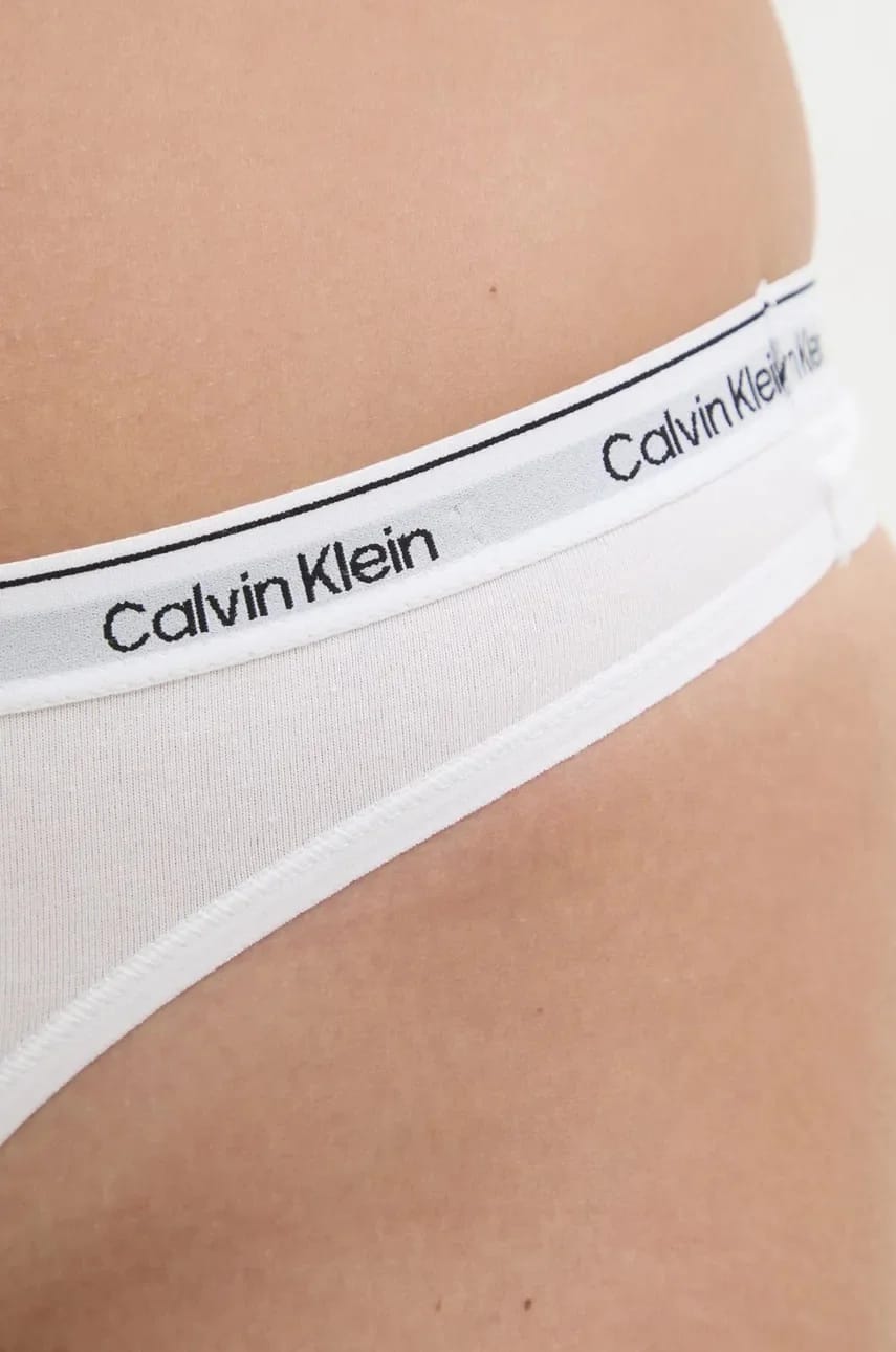 Трусики Calvin Klein Underwear белые для женщин - фото 3