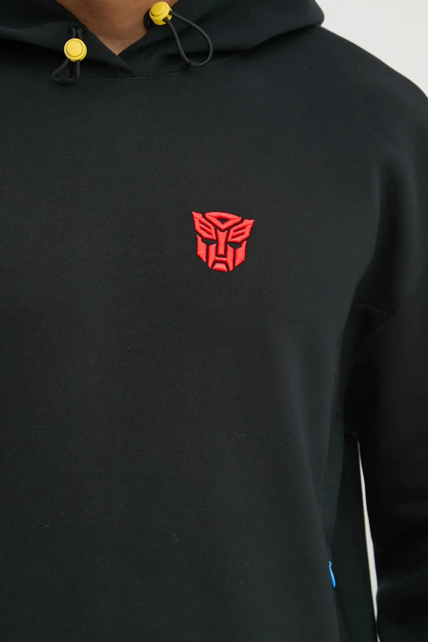 толстовка из коллаборации с Transformers - фото 6