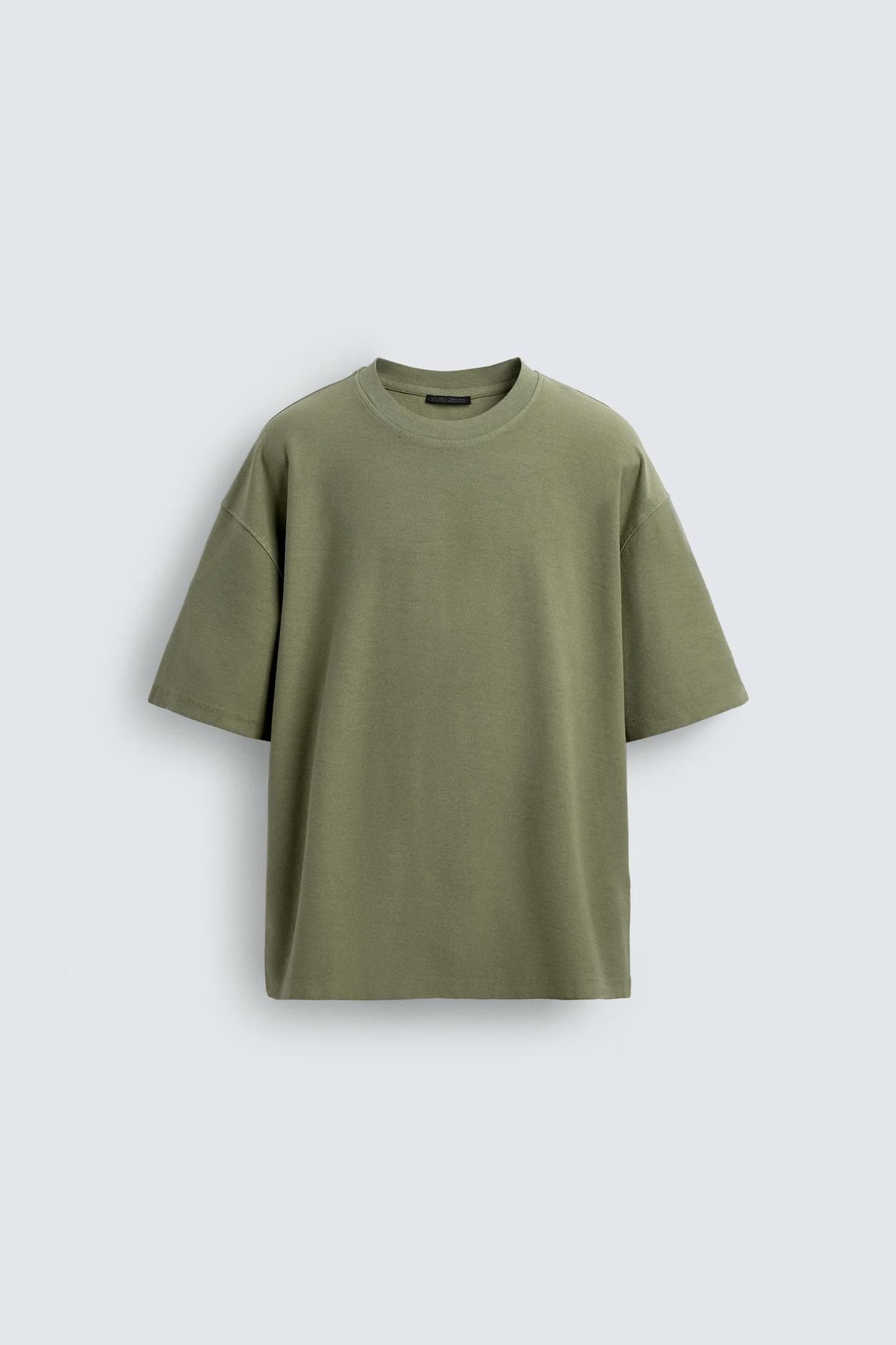ФУТБОЛКА BOXY FIT ИЗ БАЗОВОЙ КОЛЛЕКЦИИ