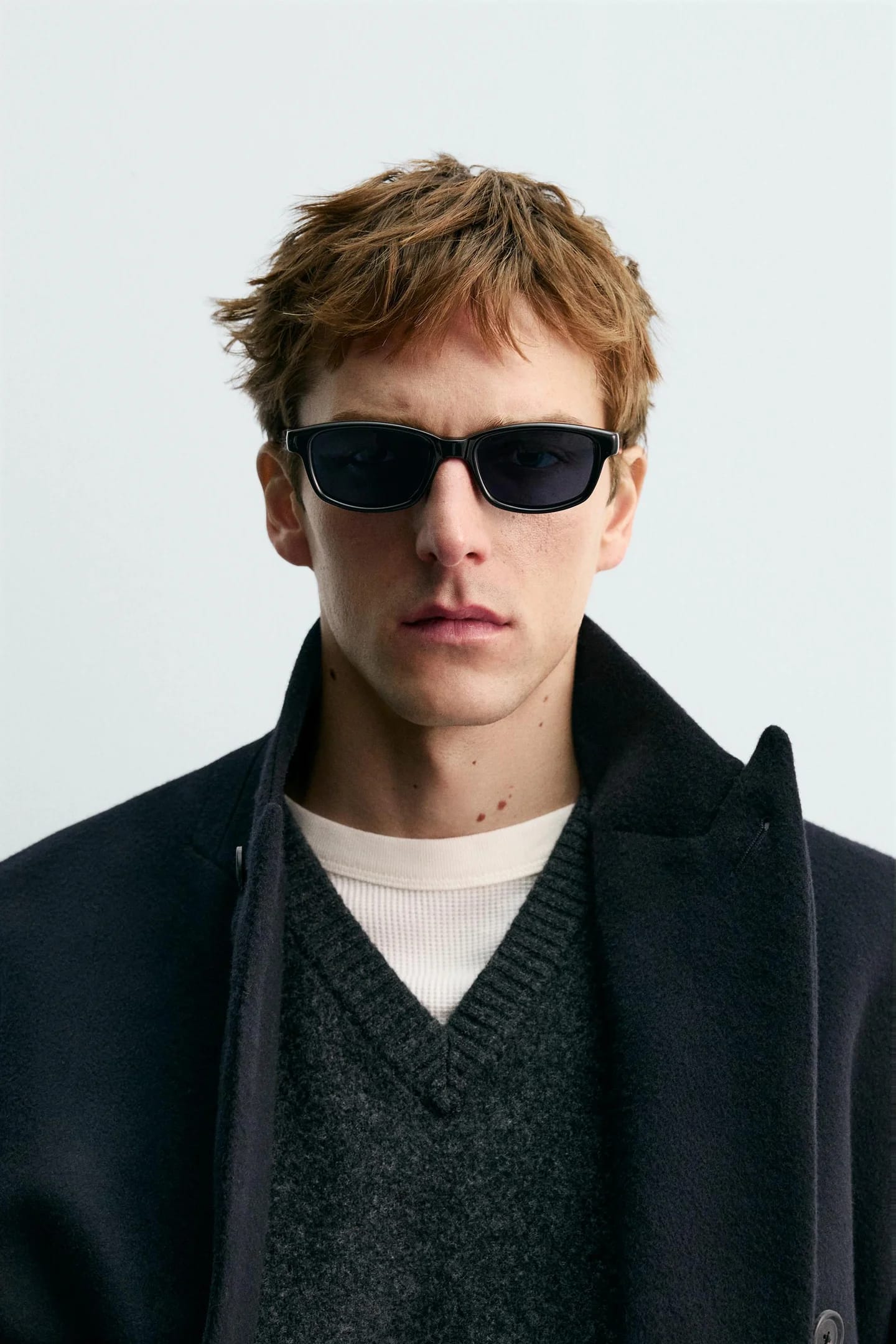 СОЛНЦЕЗАЩИТНЫЕ ОЧКИ ARON LEVINE X В ОВАЛЬНОЙ ОЧКЕ Zara - фото 2