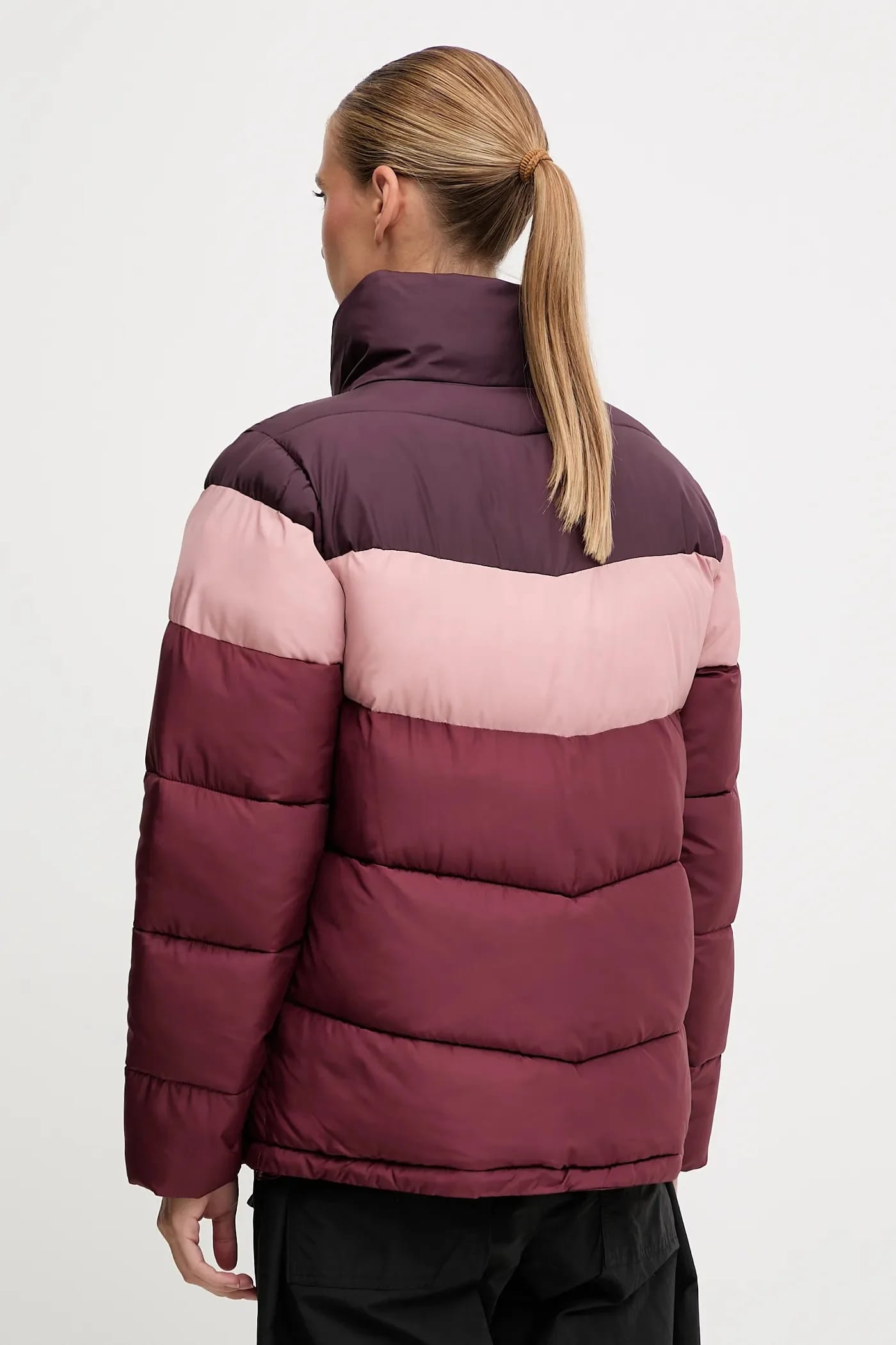 Пуховая куртка Colorblock бордовая для женщин - фото 3