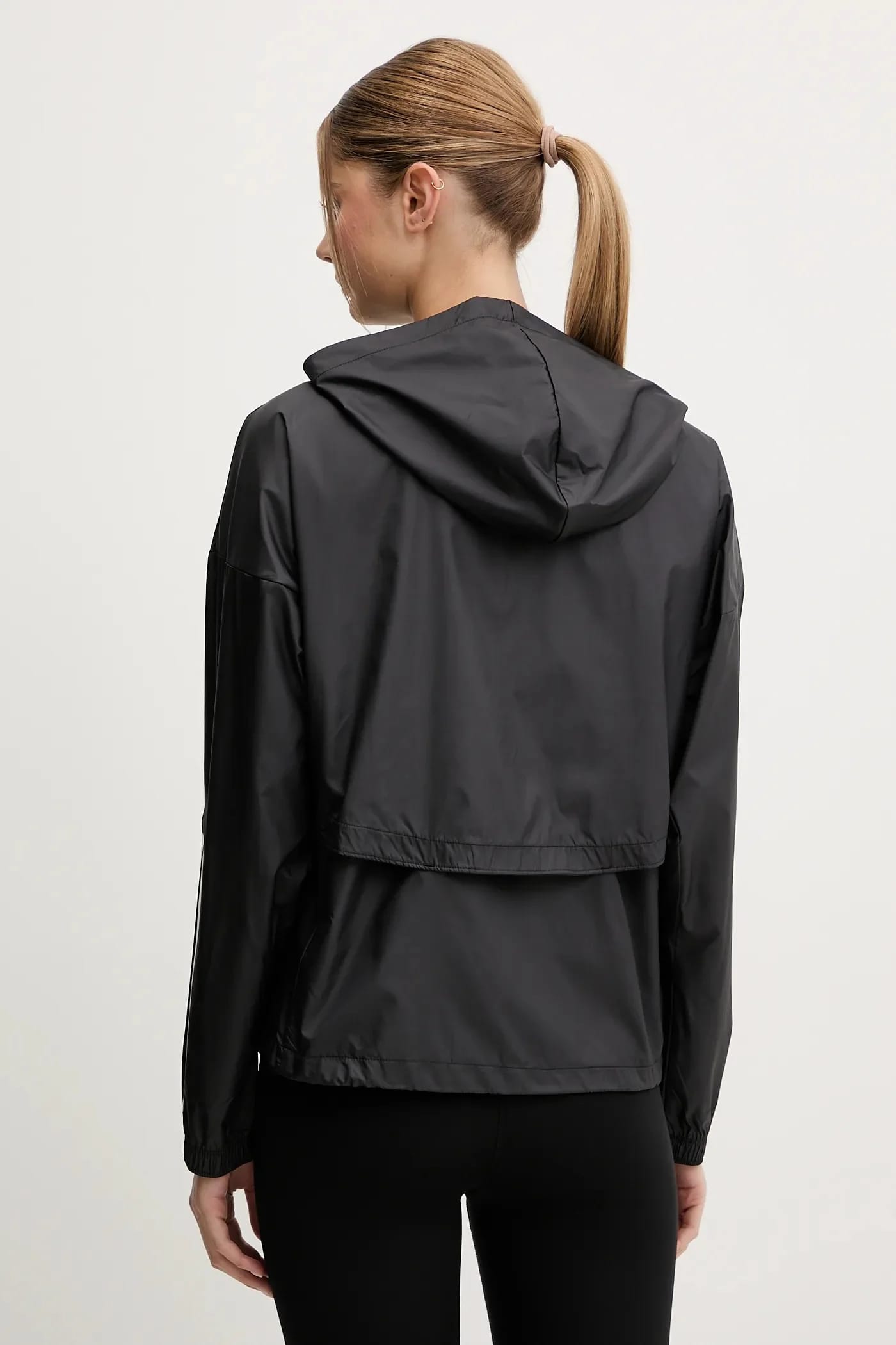спортивная куртка Hyg Windy - фото 3