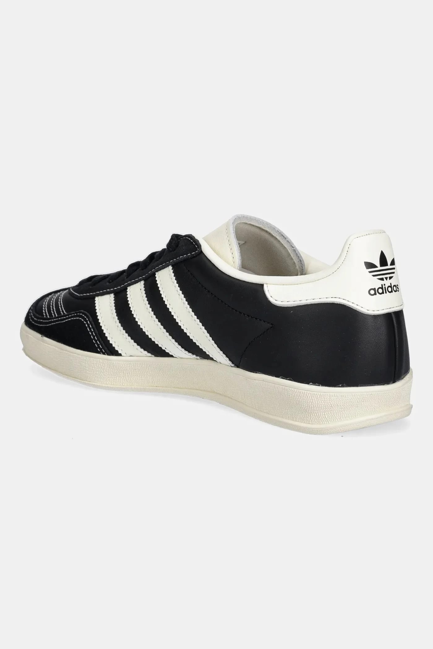 кожаные кроссовки Gazelle Indoor - фото 3