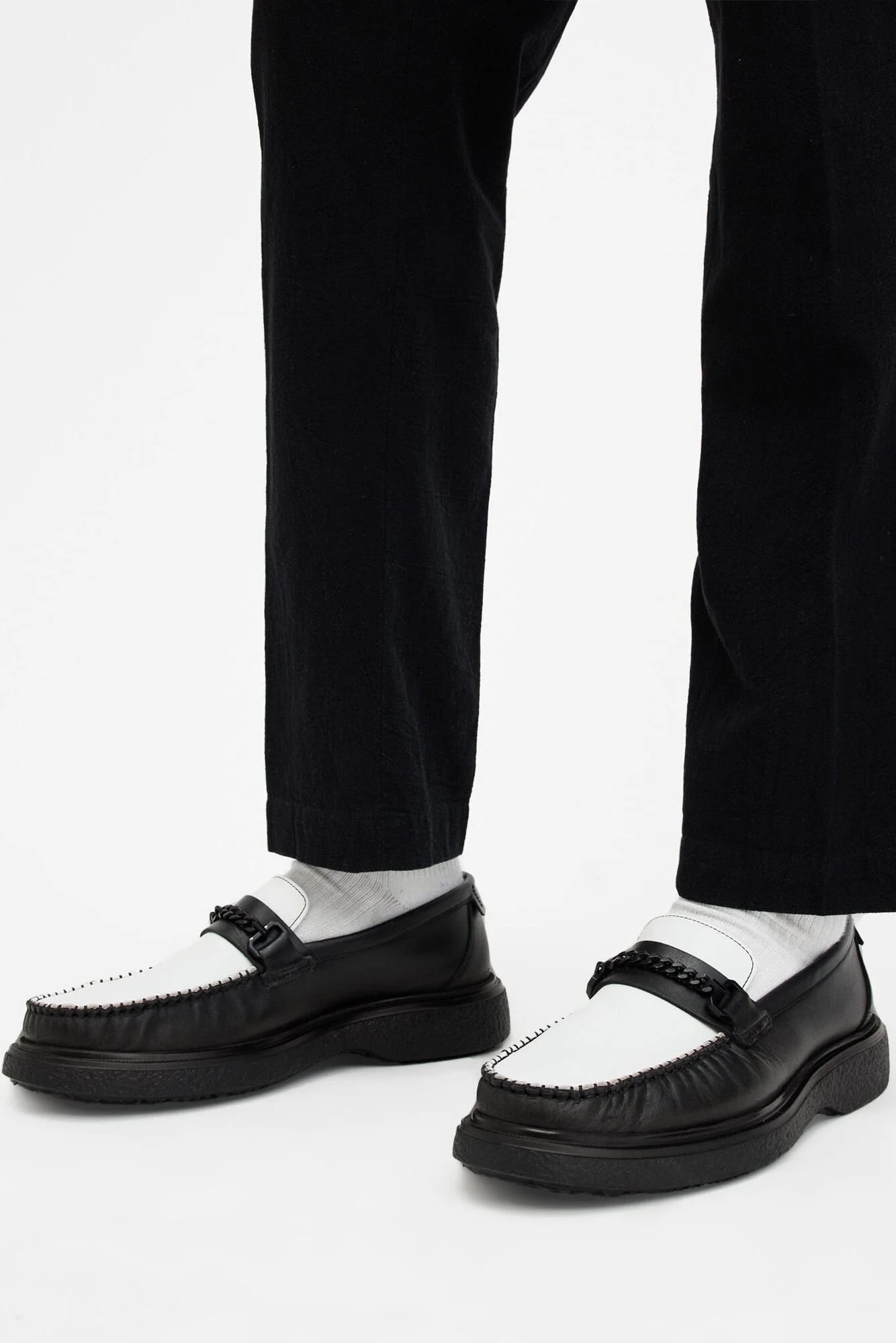 кожаные лоферы Gibbs Chain Loafer - фото 6