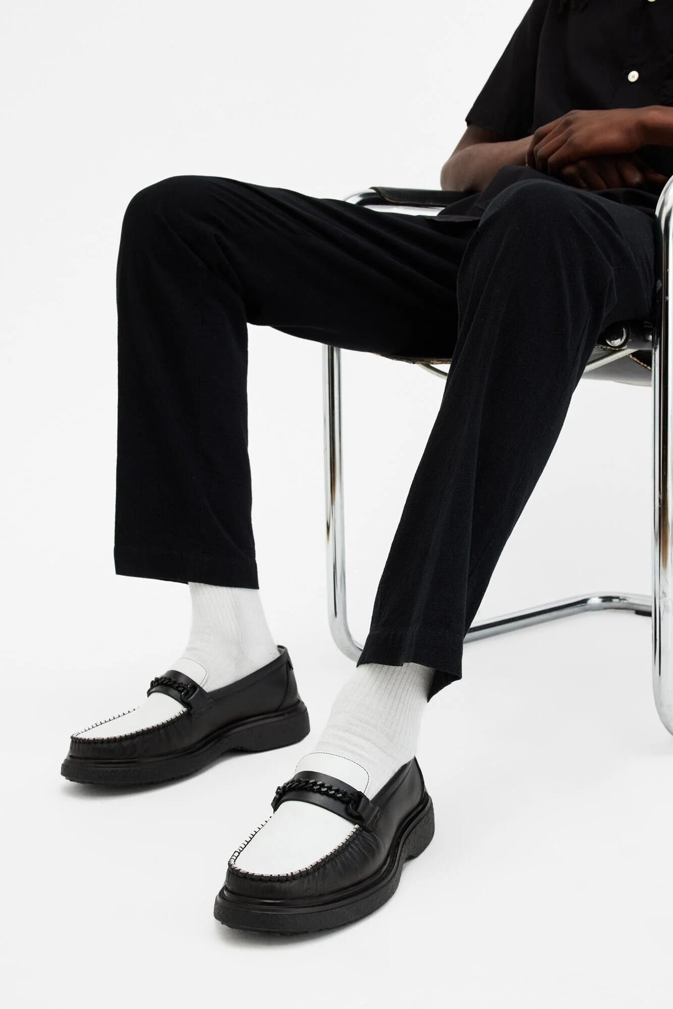 кожаные лоферы Gibbs Chain Loafer - фото 8