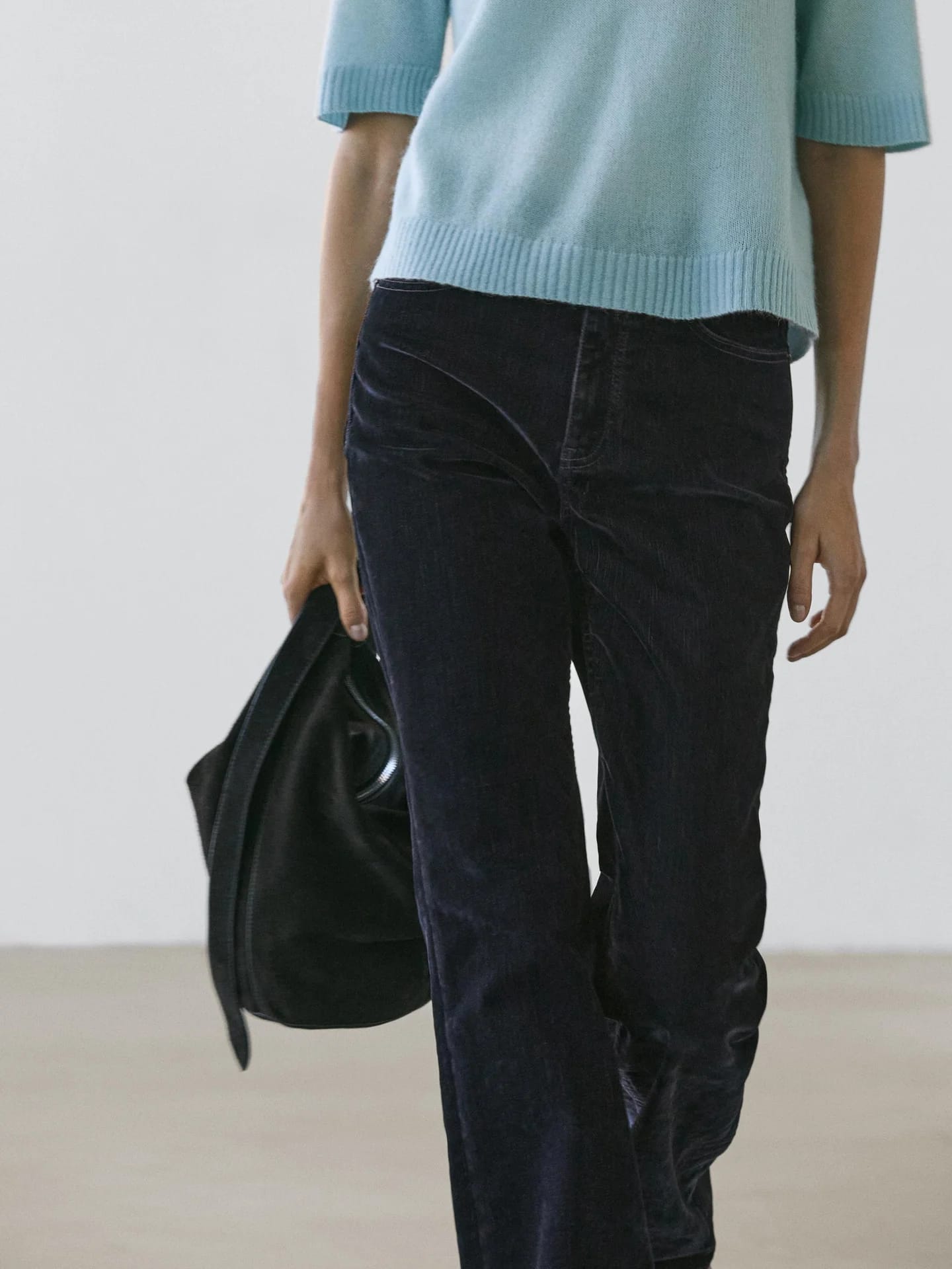 Джинсы Bootcut с завышенной талией в рубчик - фото 8
