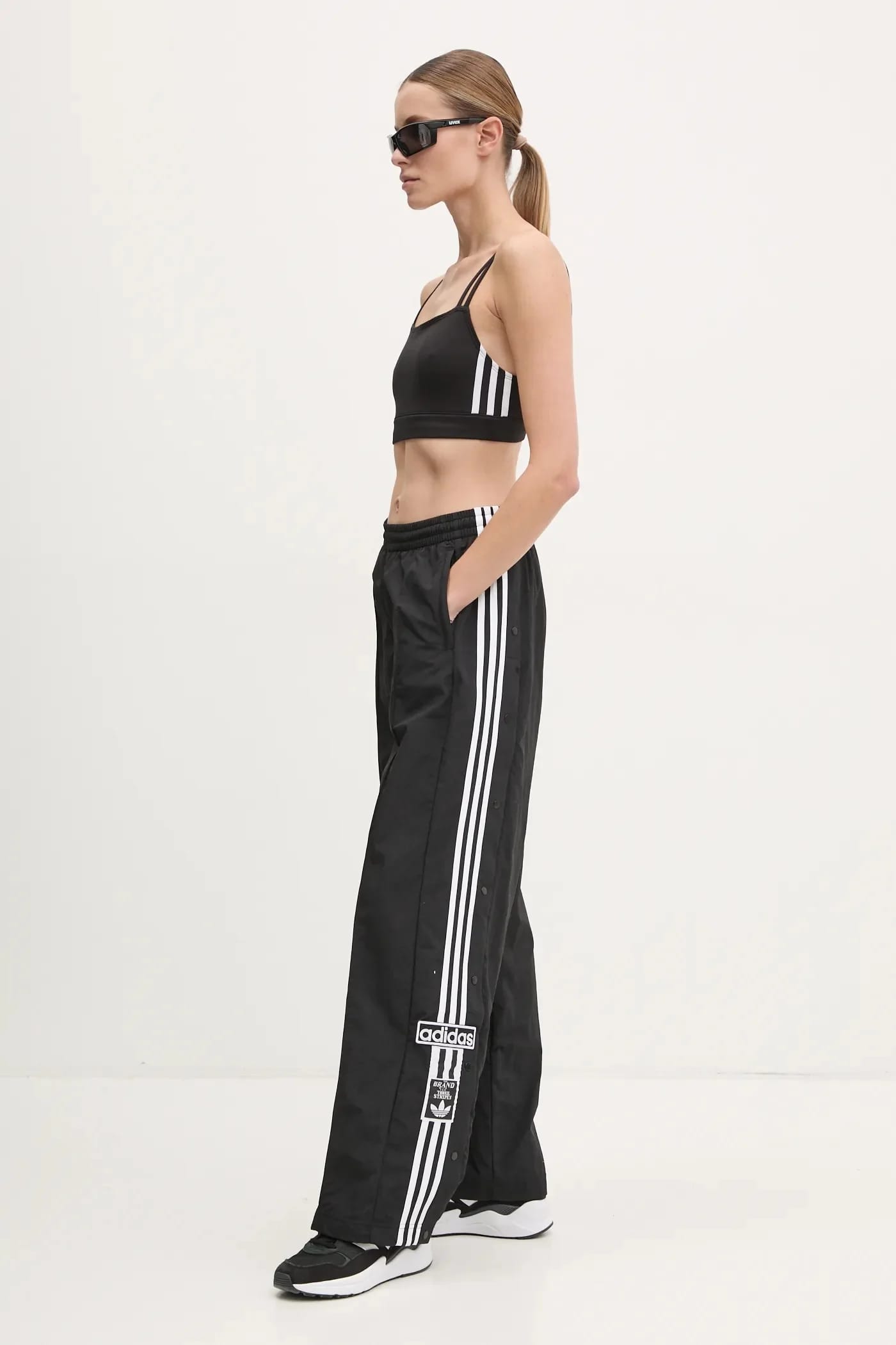 спортивные брюки Adibreak черные для женщин - фото 2