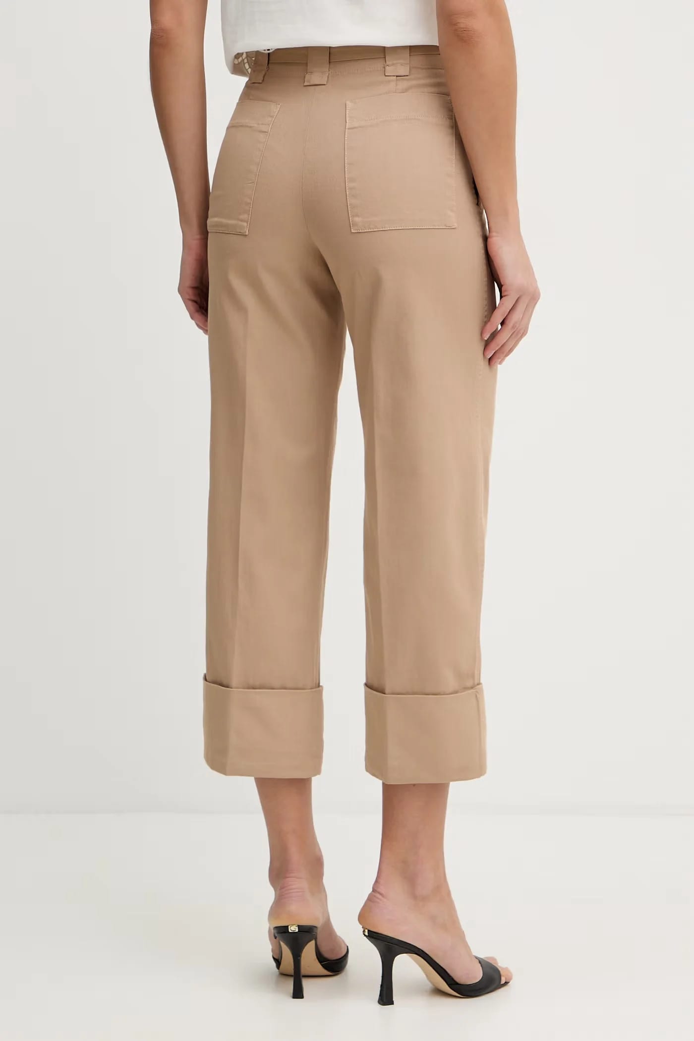 Хлопковые брюки бежевые для женщин - фото 3