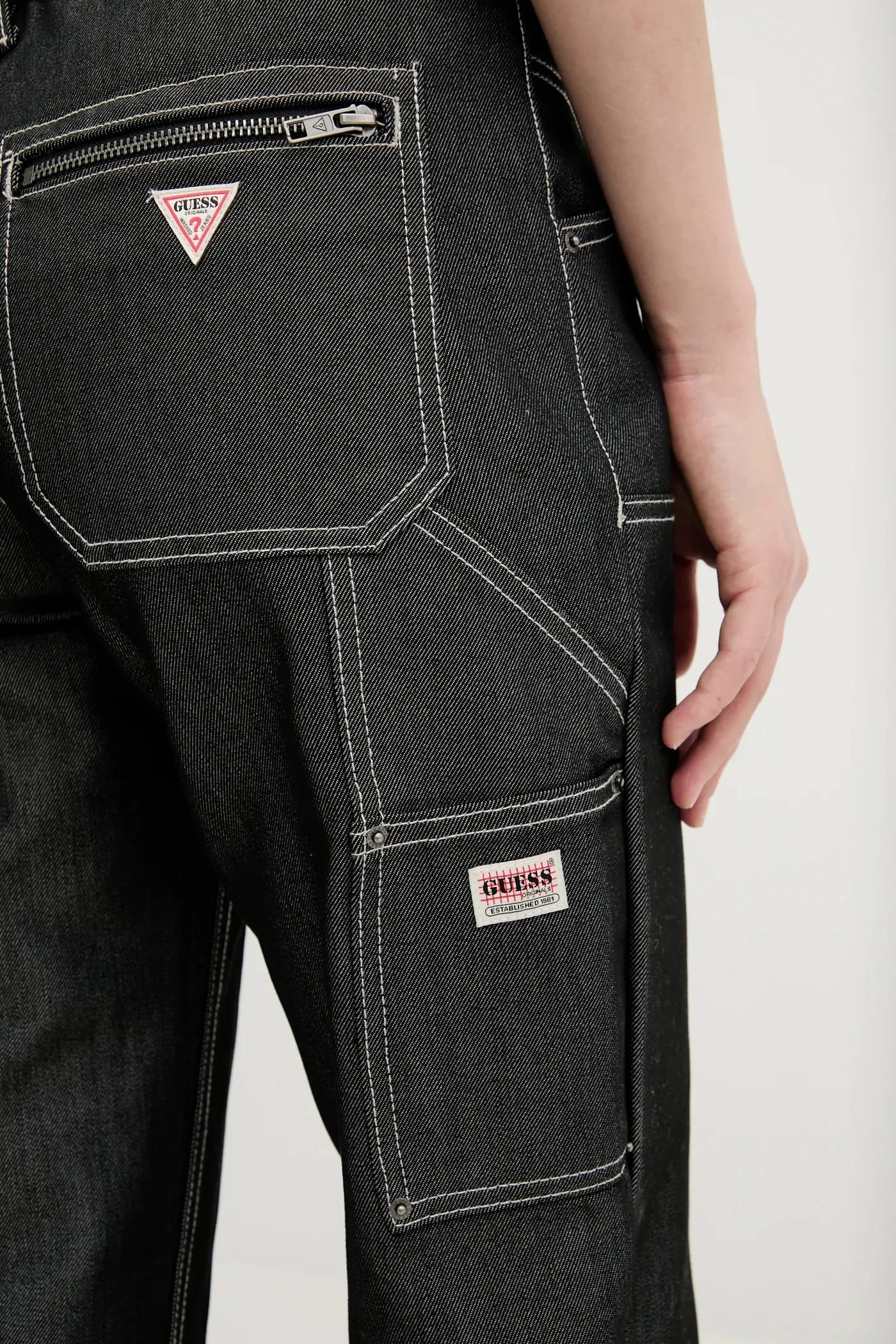 Брюки серые для женщин - фото 4