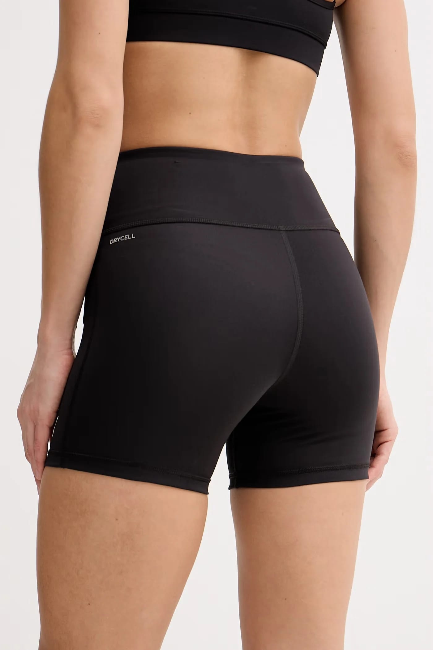 Женские спортивные шорты Puma Strong Cross - фото 3